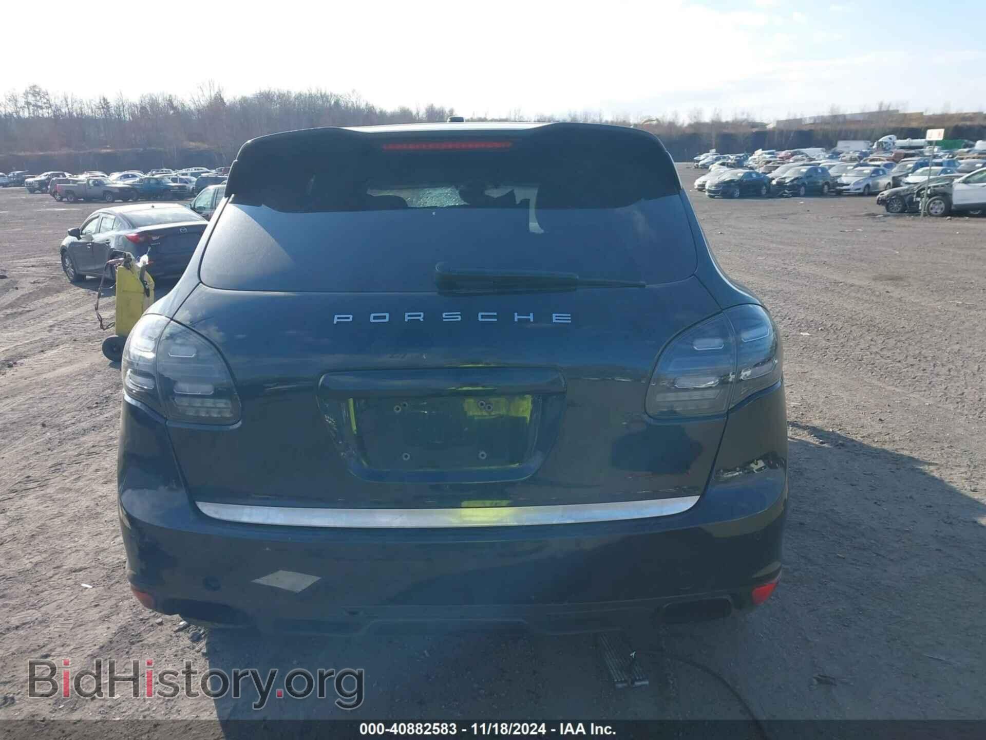 2011 PORSCHE CAYENNE - VIN: WP1AA2A29BLA01001 - Фото 16
