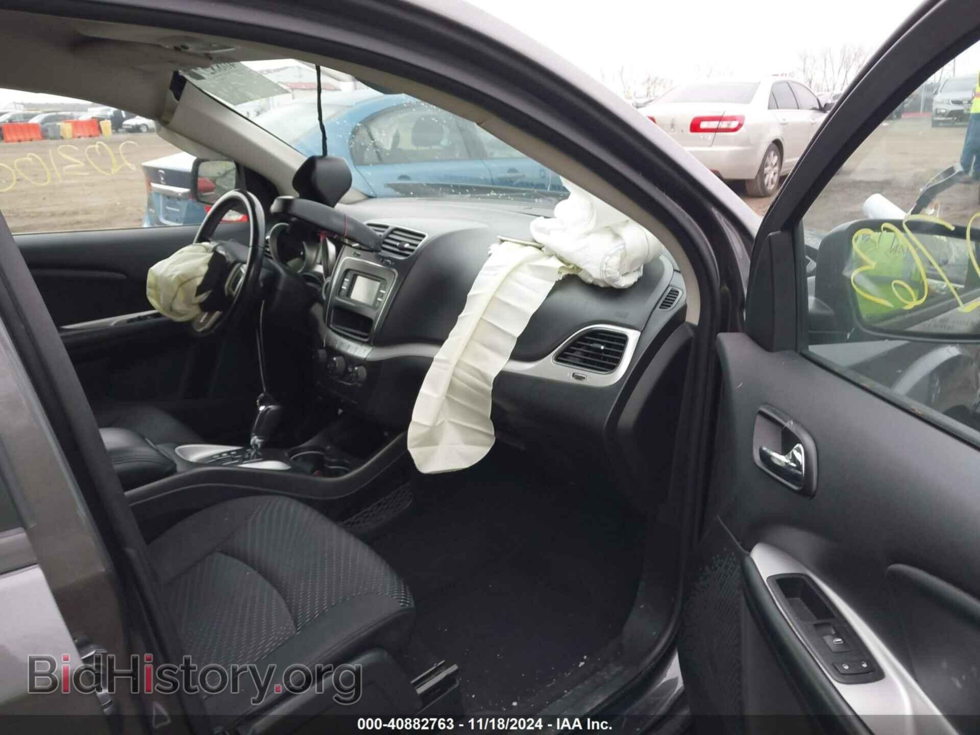 2018 DODGE JOURNEY - VIN: 3C4PDCAB7JT534976 - Фото 5