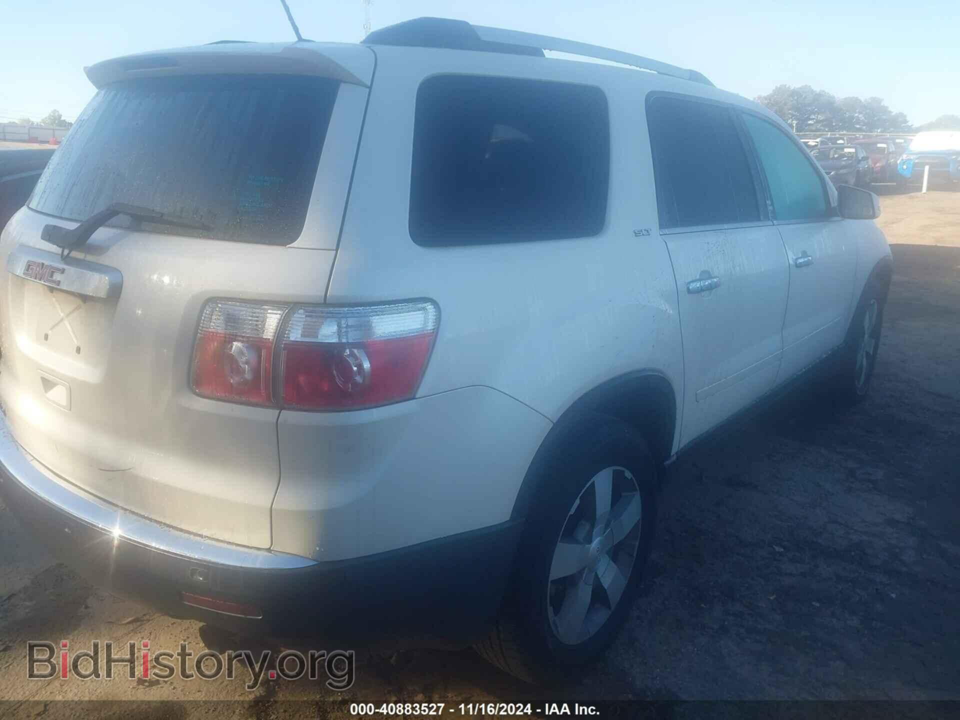 2011 GMC ACADIA - VIN: 1GKKRRED8BJ196690 - Photo 4