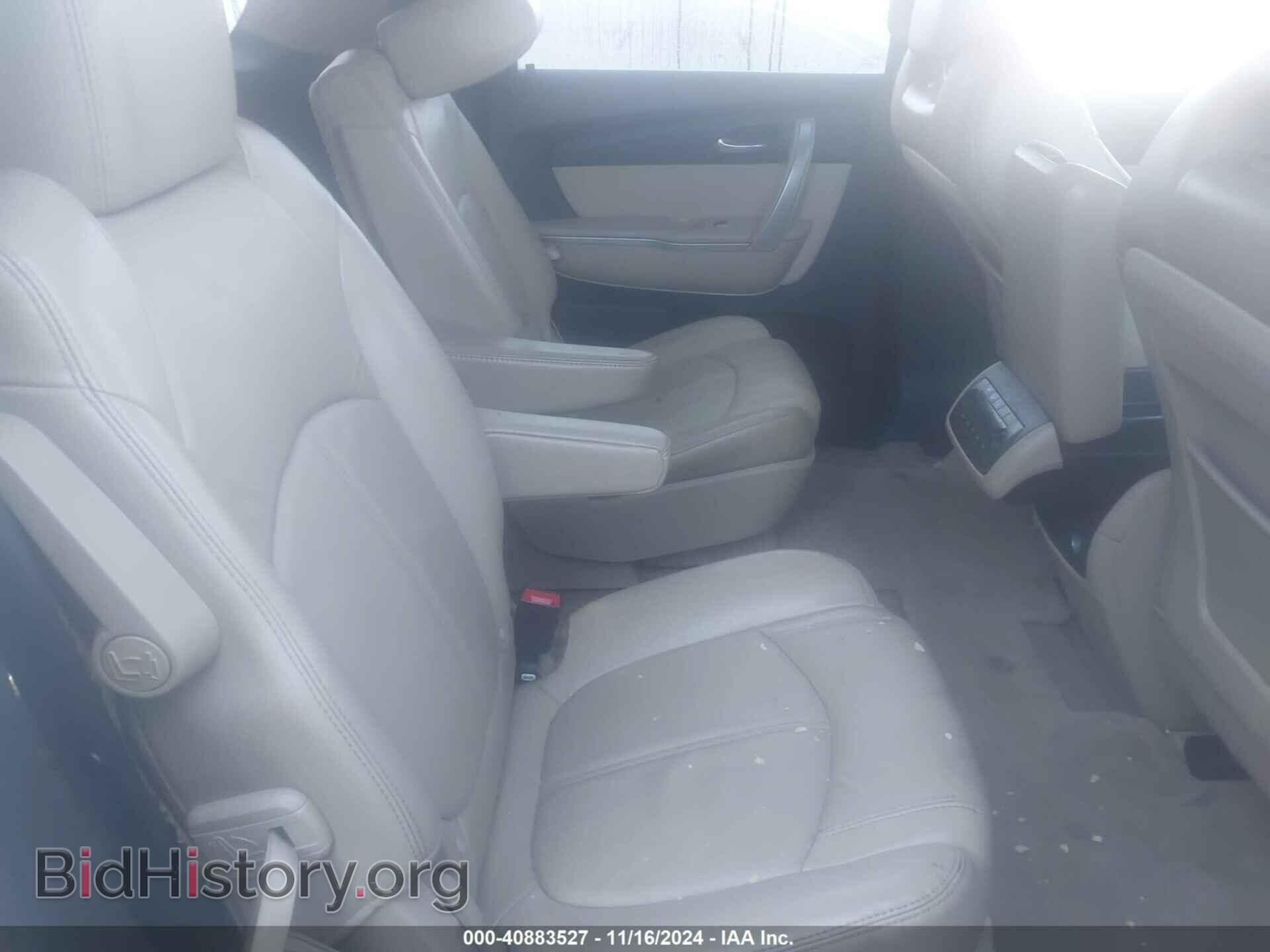 2011 GMC ACADIA - VIN: 1GKKRRED8BJ196690 - Photo 8