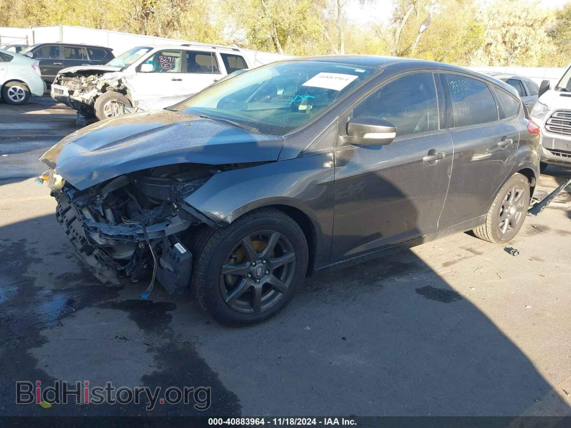 2017 FORD FOCUS - VIN: 1FADP3K23HL231844 - Фото 2