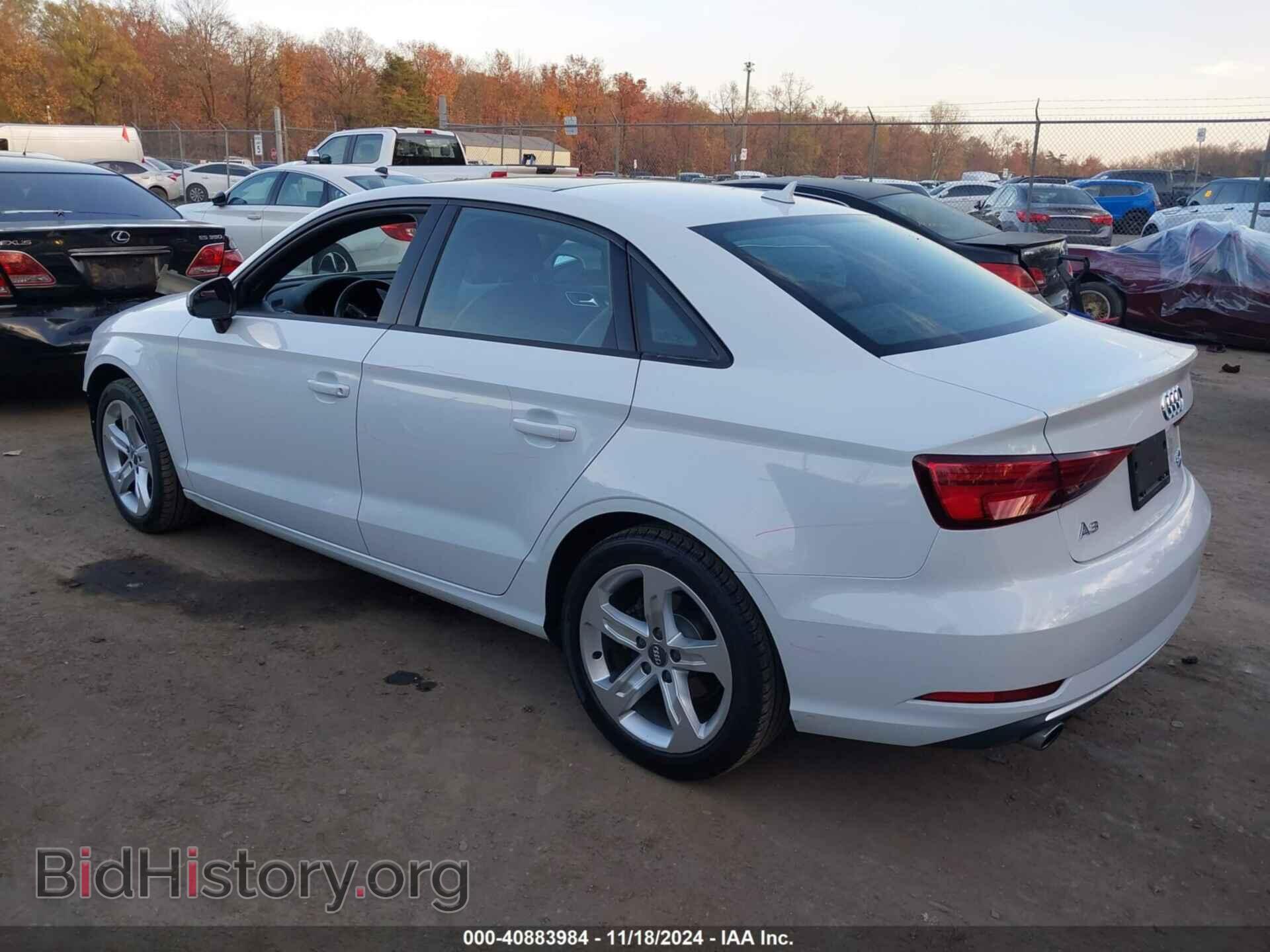 2017 AUDI A3 - VIN: WAUB8GFF9H1038576 - Фото 3