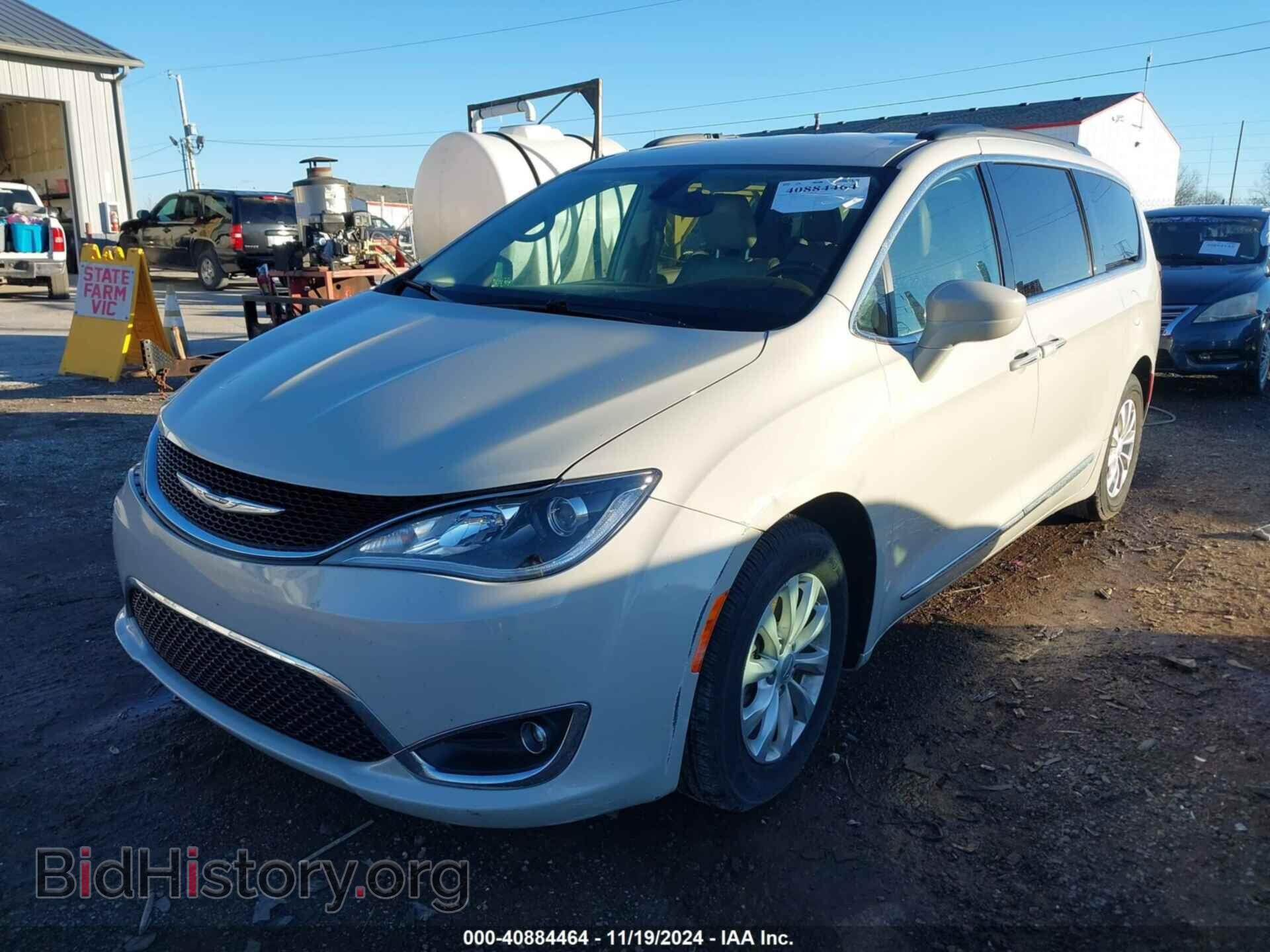 2017 CHRYSLER PACIFICA - VIN: 2C4RC1BG8HR759706 - Фото 2