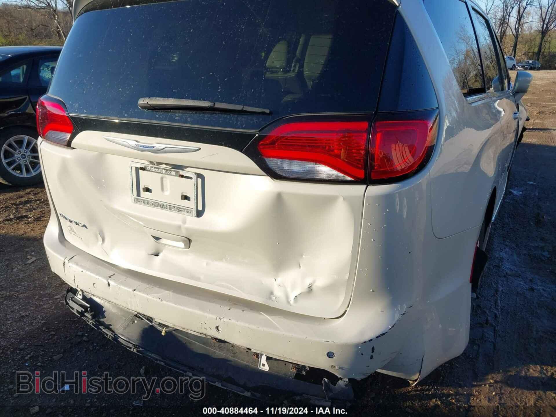 2017 CHRYSLER PACIFICA - VIN: 2C4RC1BG8HR759706 - Фото 17