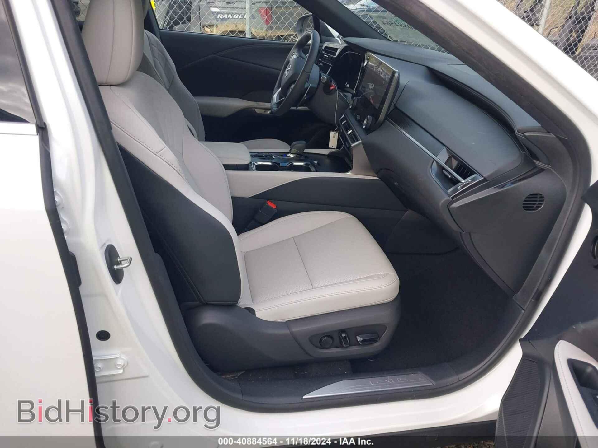 2024 LEXUS RX 350 - VIN: 2T2BAMBA9RC044337 - Фото 5