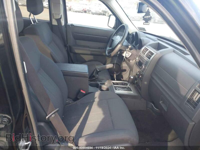 2011 Dodge NITRO (VIN 1D4PU4GX7BW561781) — photo 5 of 13