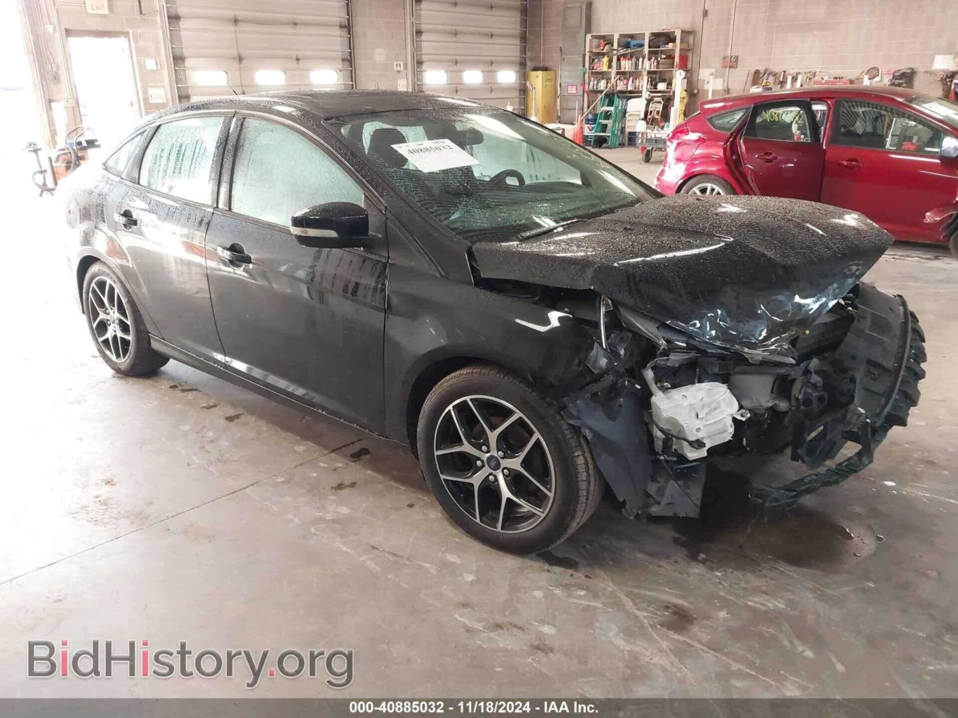 Фотография 1FADP3H2XHL306773 - FORD FOCUS 2017