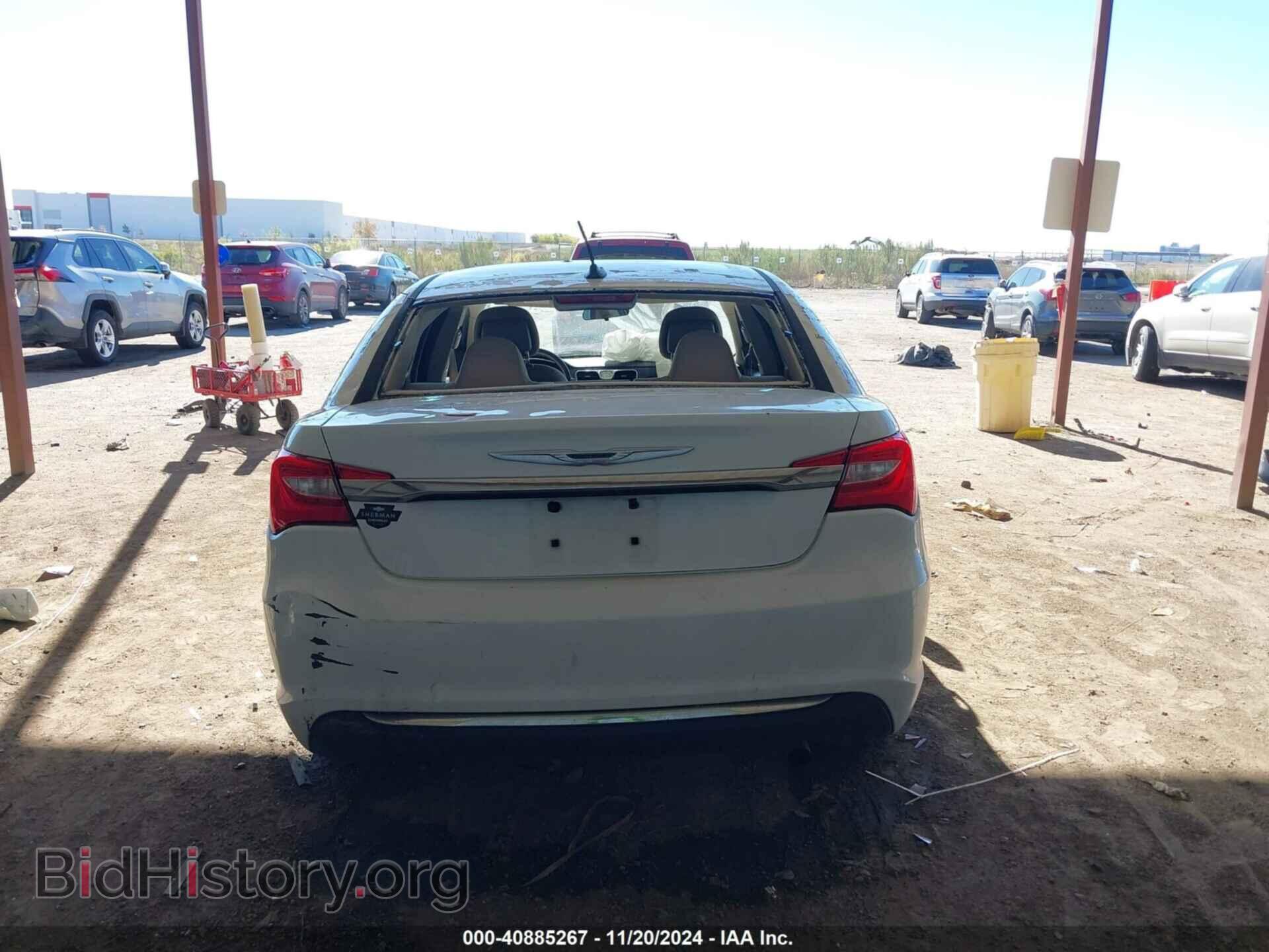 2011 CHRYSLER 200 - VIN: 1C3BC4FB2BN563657 - Фото 16
