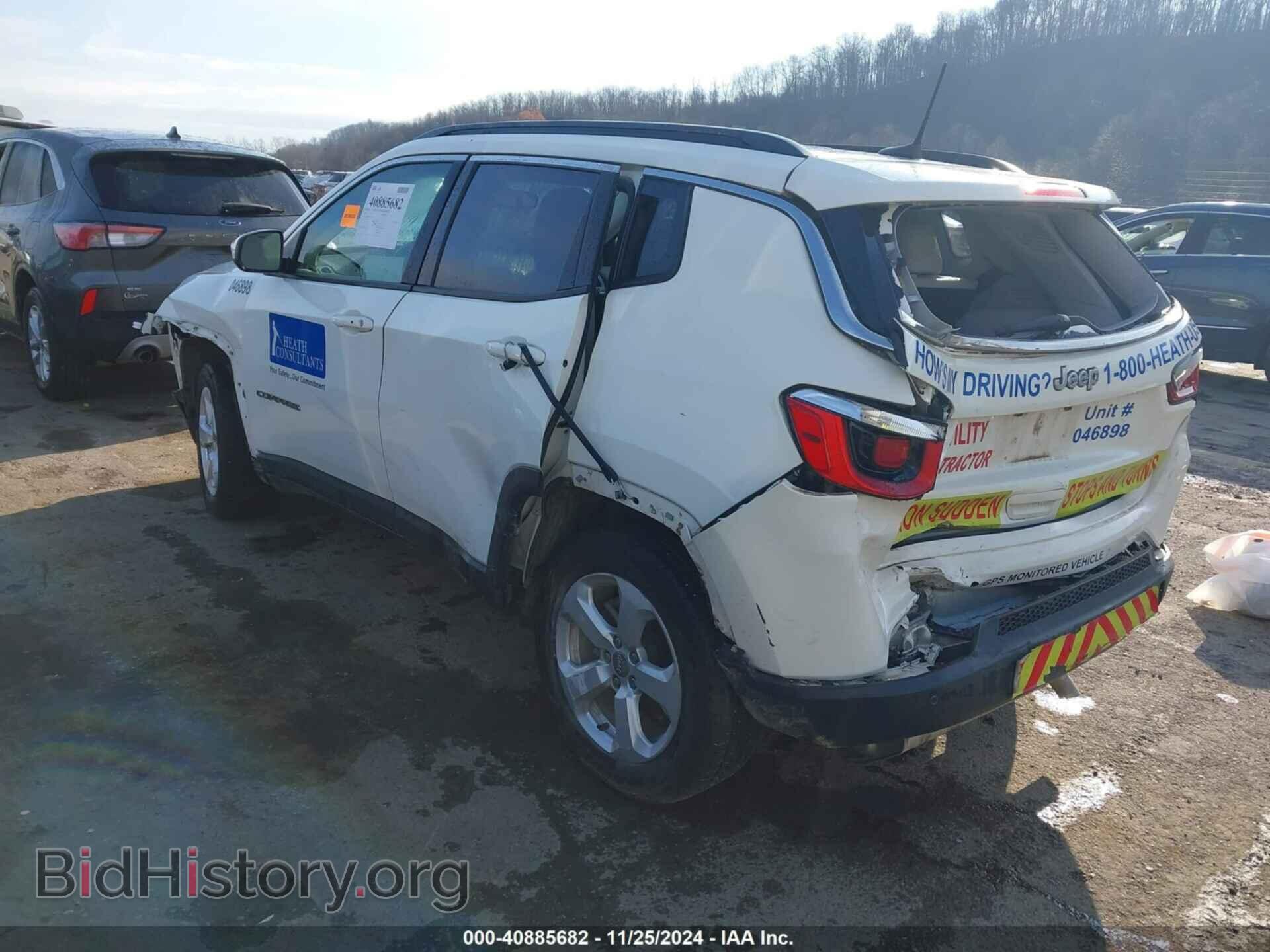 2020 JEEP COMPASS - VIN: 3C4NJDBB9LT129676 - Фото 3