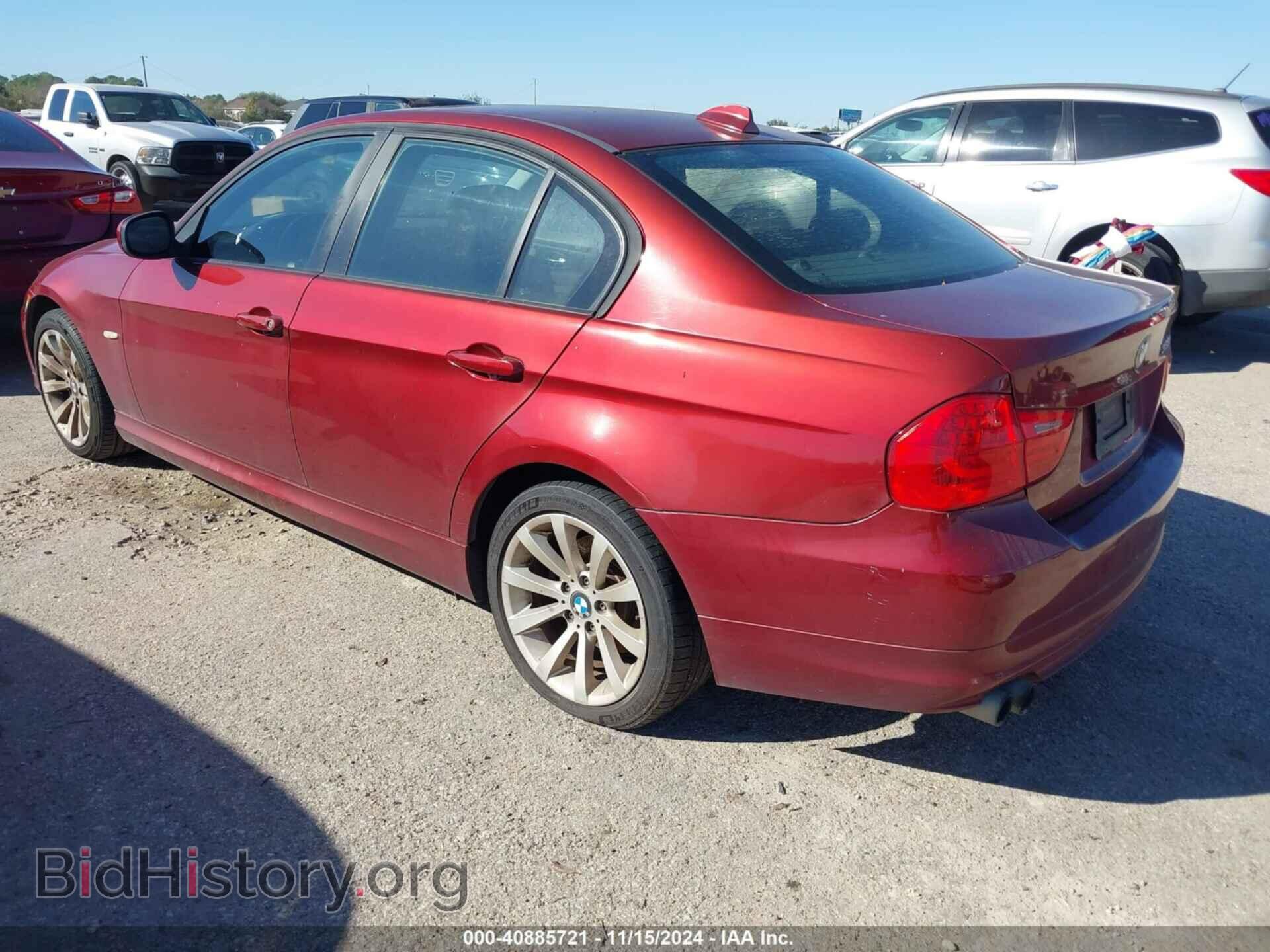 2011 BMW 328I - VIN: WBAPH7C59BE131390 - Фото 3