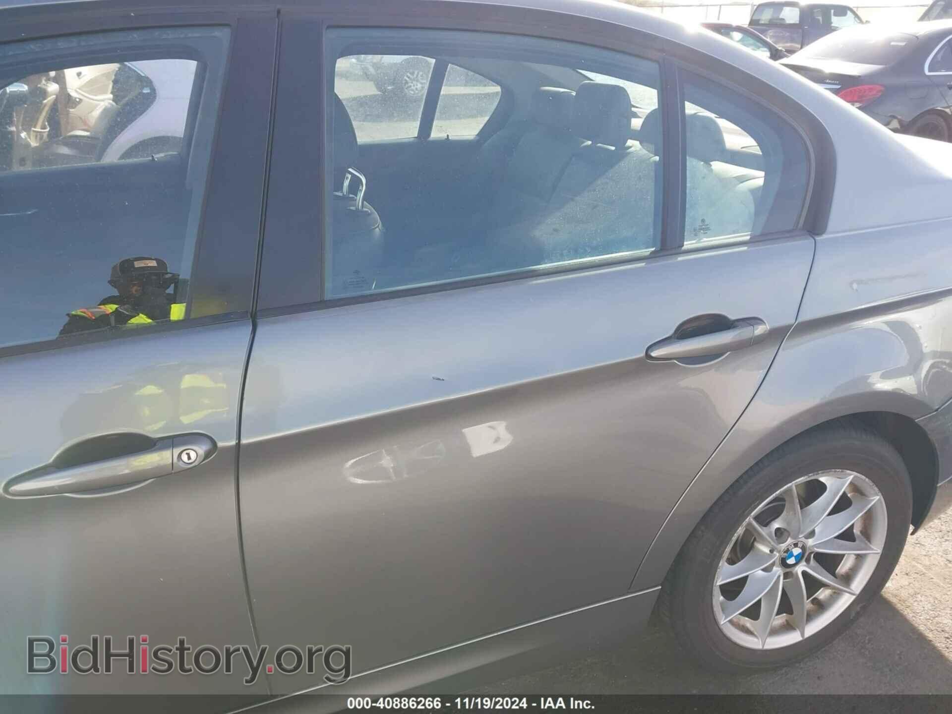 2010 BMW 328I - VIN: WBAPH7C53AE129780 - Фото 11