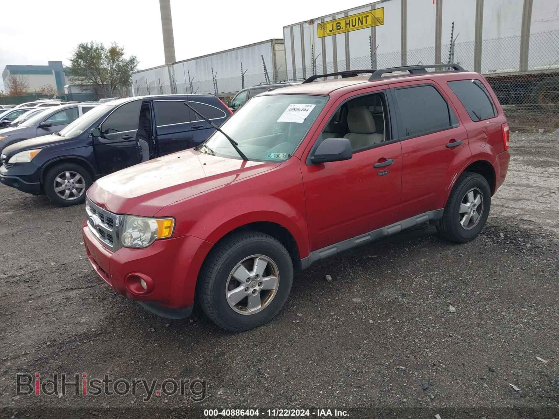 2010 FORD ESCAPE - VIN: 1FMCU0D72AKC87660 - Фото 2