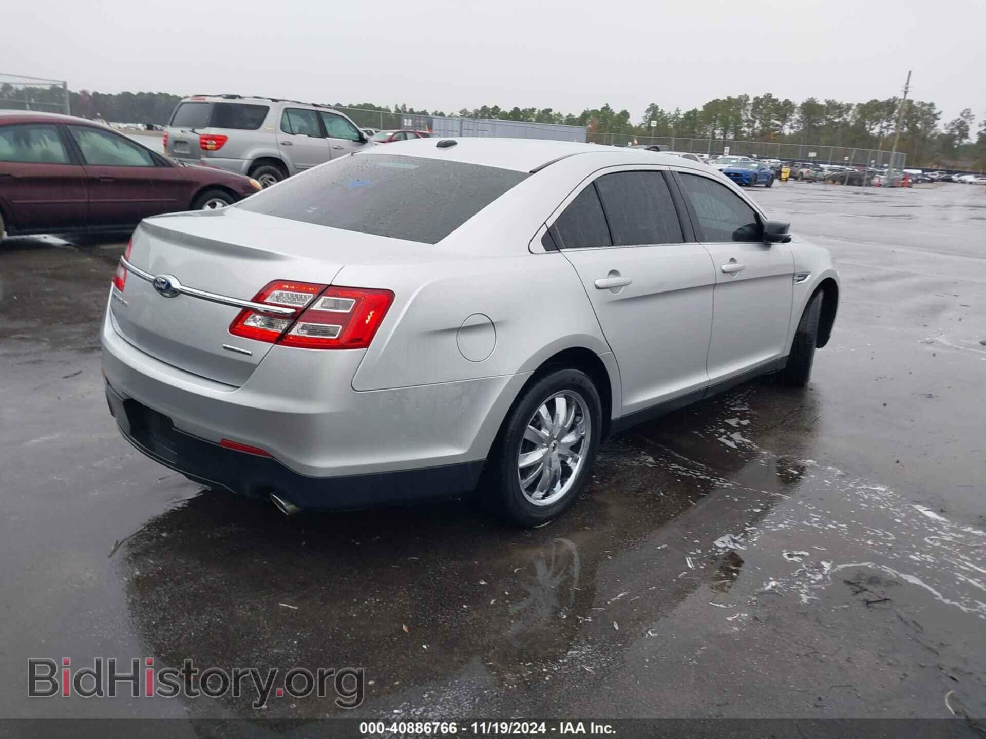 2017 FORD TAURUS - VIN: 1FAHP2D8XHG124215 - Фото 4