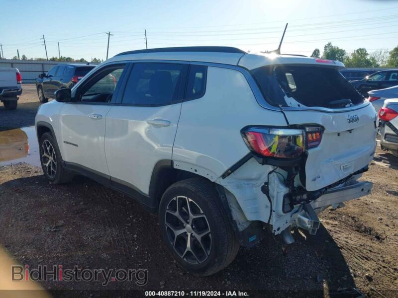 2024 Jeep COMPASS (VIN 3C4NJDBN5RT599187) — фото 3 из 17