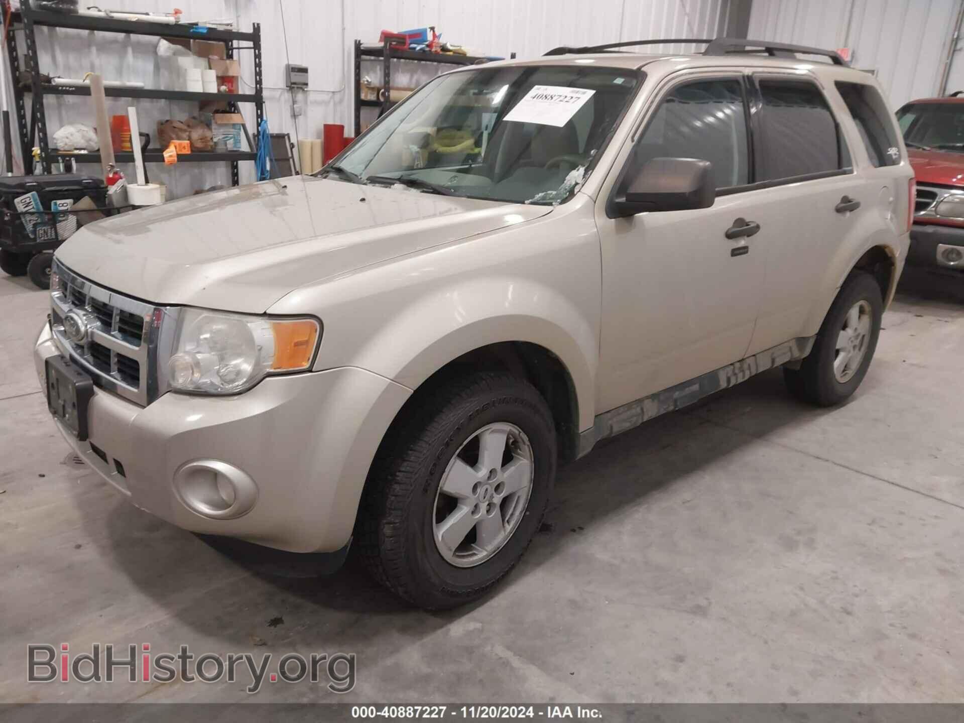 2010 FORD ESCAPE - VIN: 1FMCU9DG1AKC21265 - Фото 2