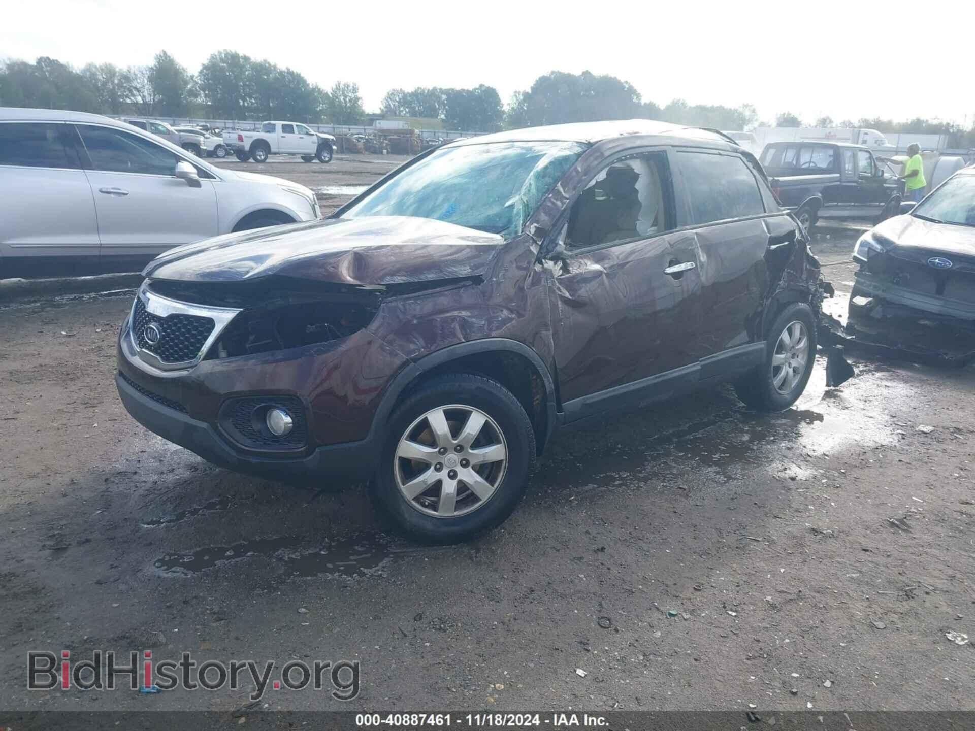 2012 KIA SORENTO - VIN: 5XYKT3A67CG188504 - Фото 2