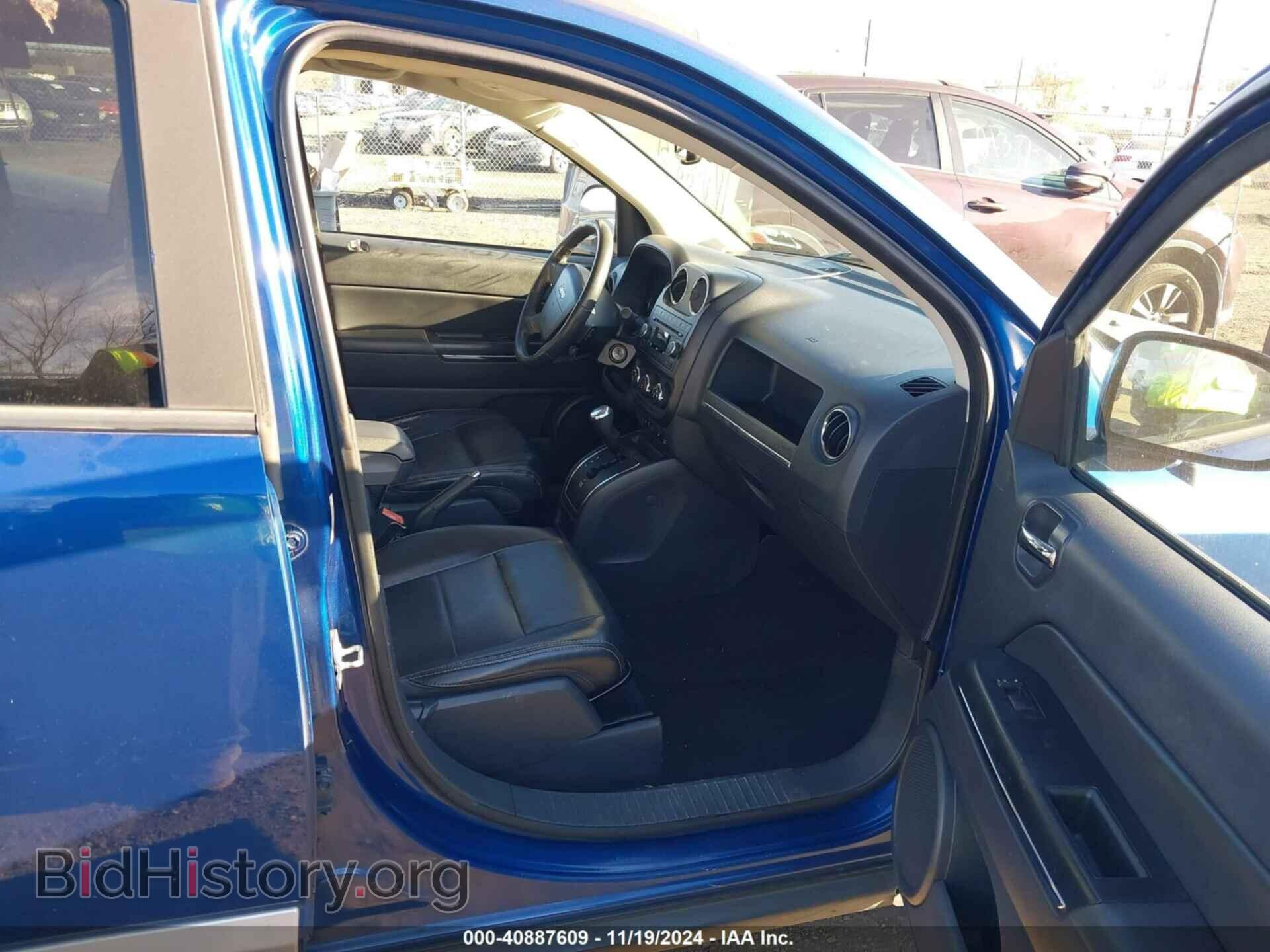 2010 JEEP COMPASS - VIN: 1J4NF5FB1AD560091 - Фото 5