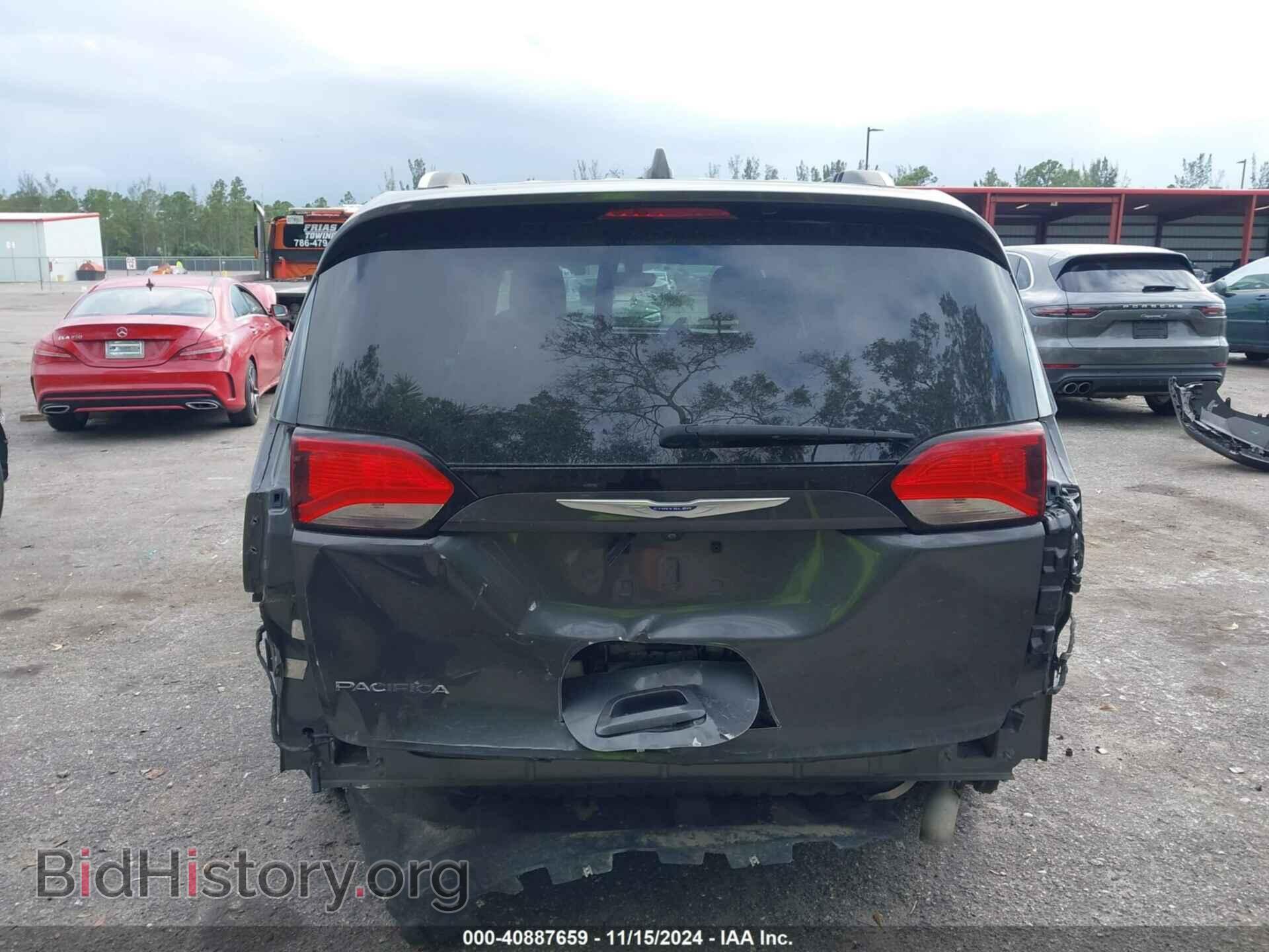 2019 CHRYSLER PACIFICA - VIN: 2C4RC1BG9KR657709 - Фото 16