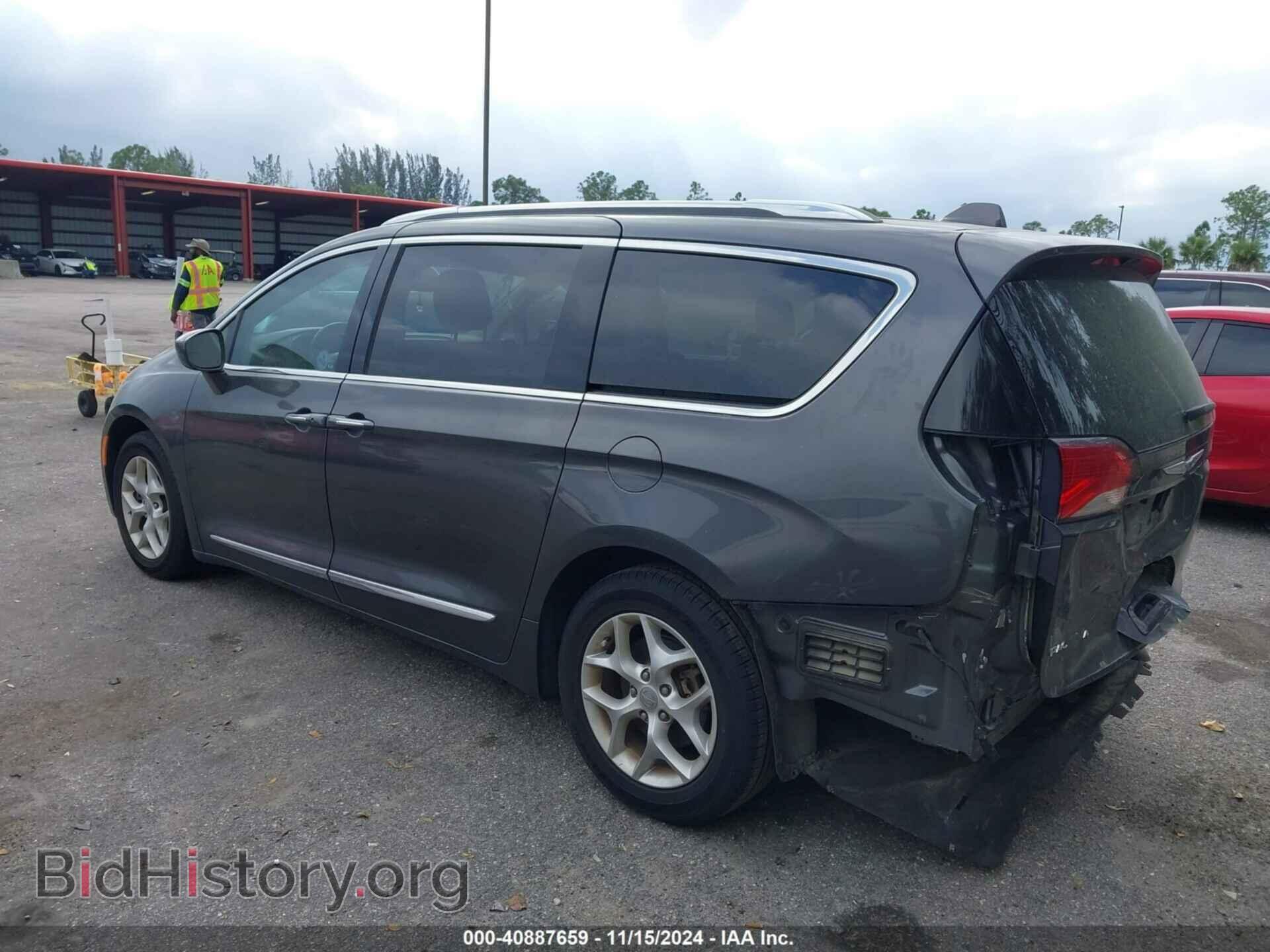 2019 CHRYSLER PACIFICA - VIN: 2C4RC1BG9KR657709 - Фото 3