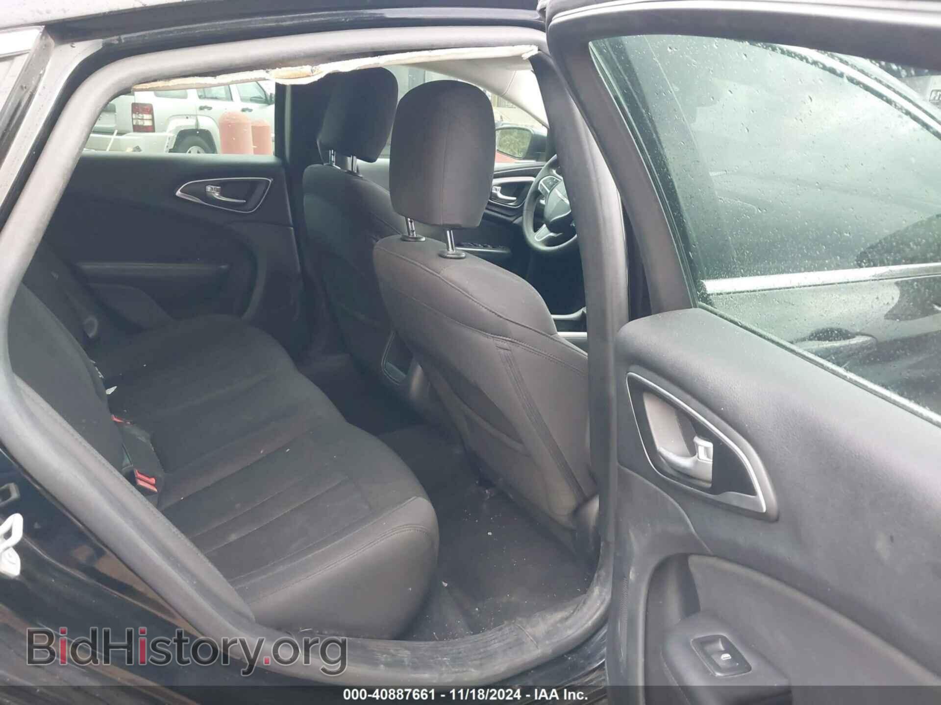 2015 CHRYSLER 200 - VIN: 1C3CCCAB1FN709171 - Фото 8