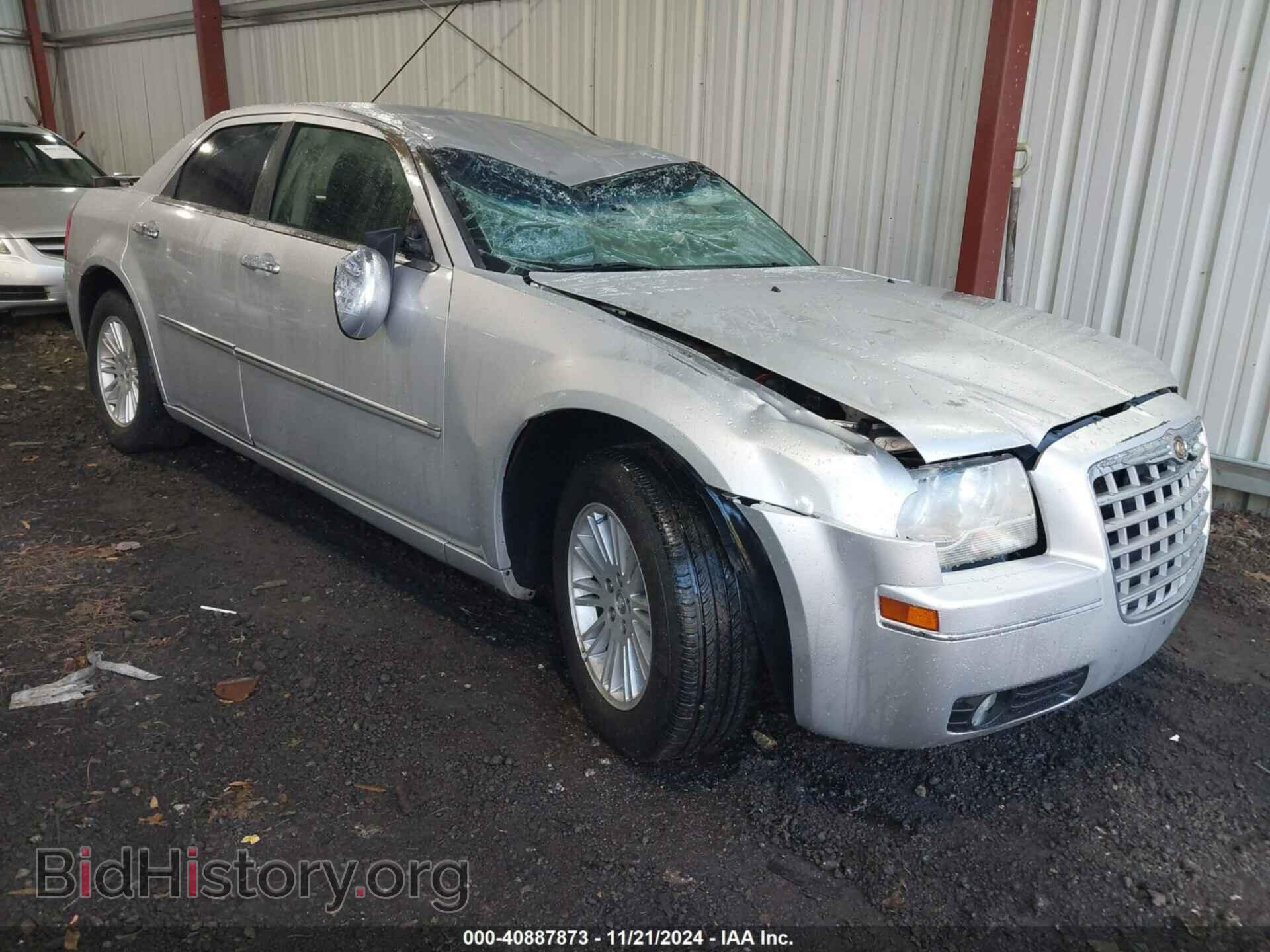 Фотография 2C3CA5CV5AH265593 - CHRYSLER 300 2010