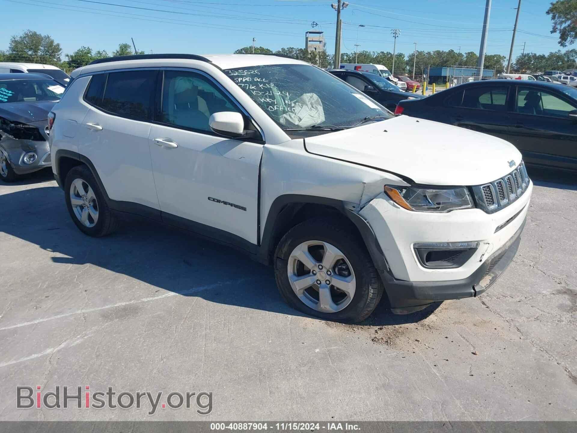 Photo 3C4NJDBB8JT457488 - JEEP COMPASS 2018