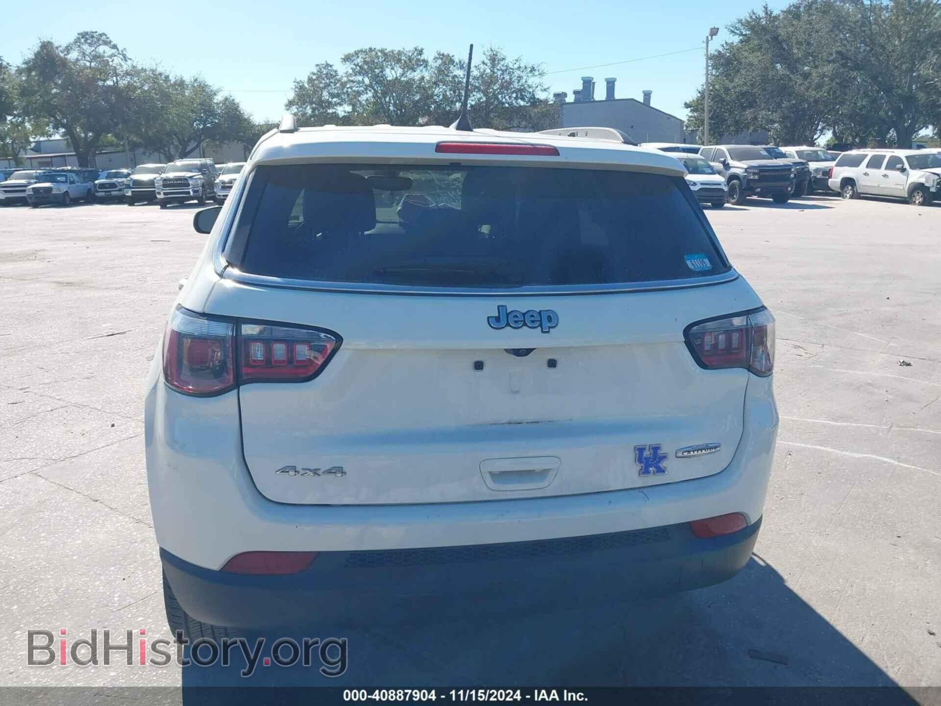 2018 JEEP COMPASS - VIN: 3C4NJDBB8JT457488 - Фото 15