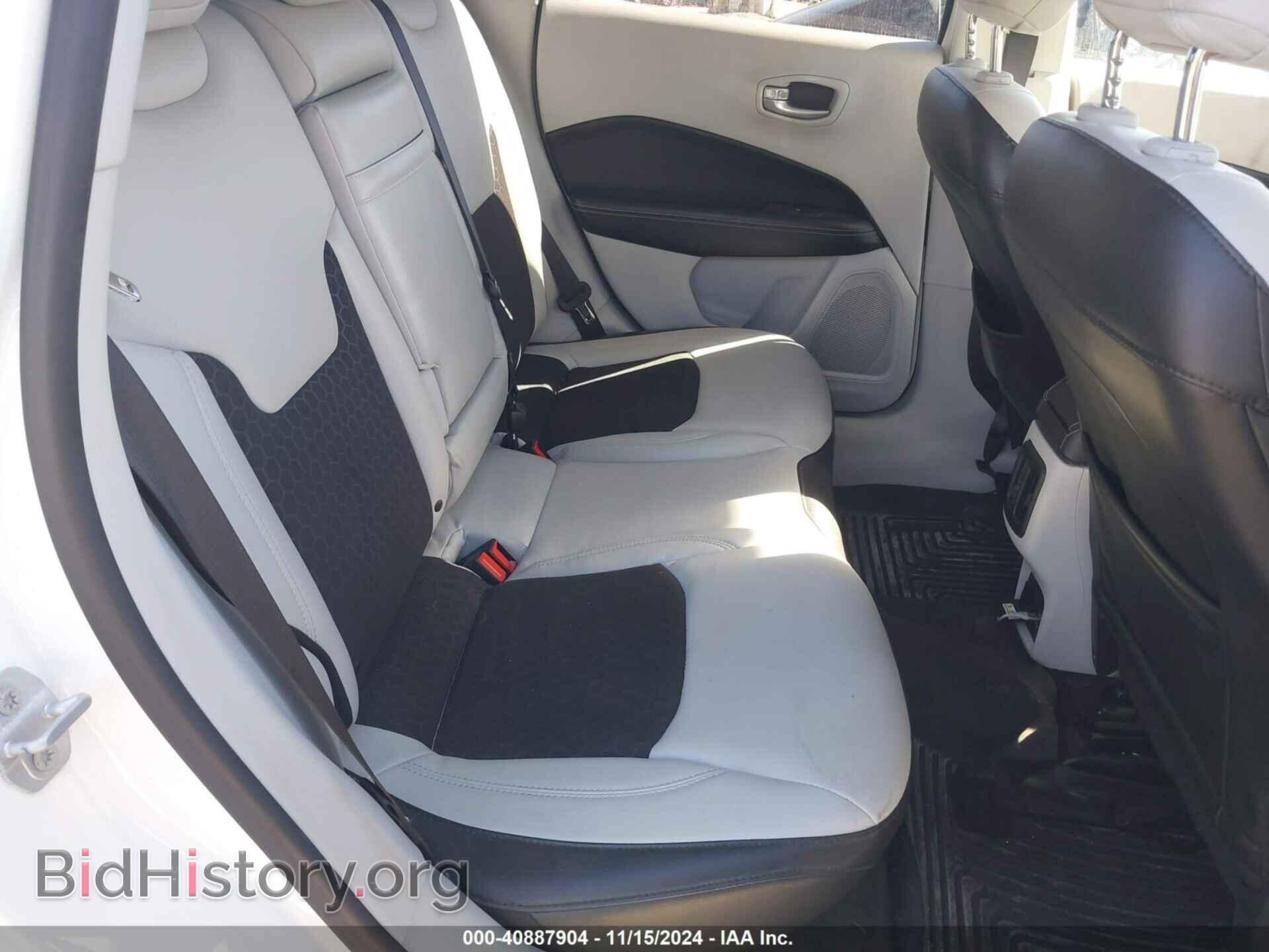 2018 JEEP COMPASS - VIN: 3C4NJDBB8JT457488 - Фото 8