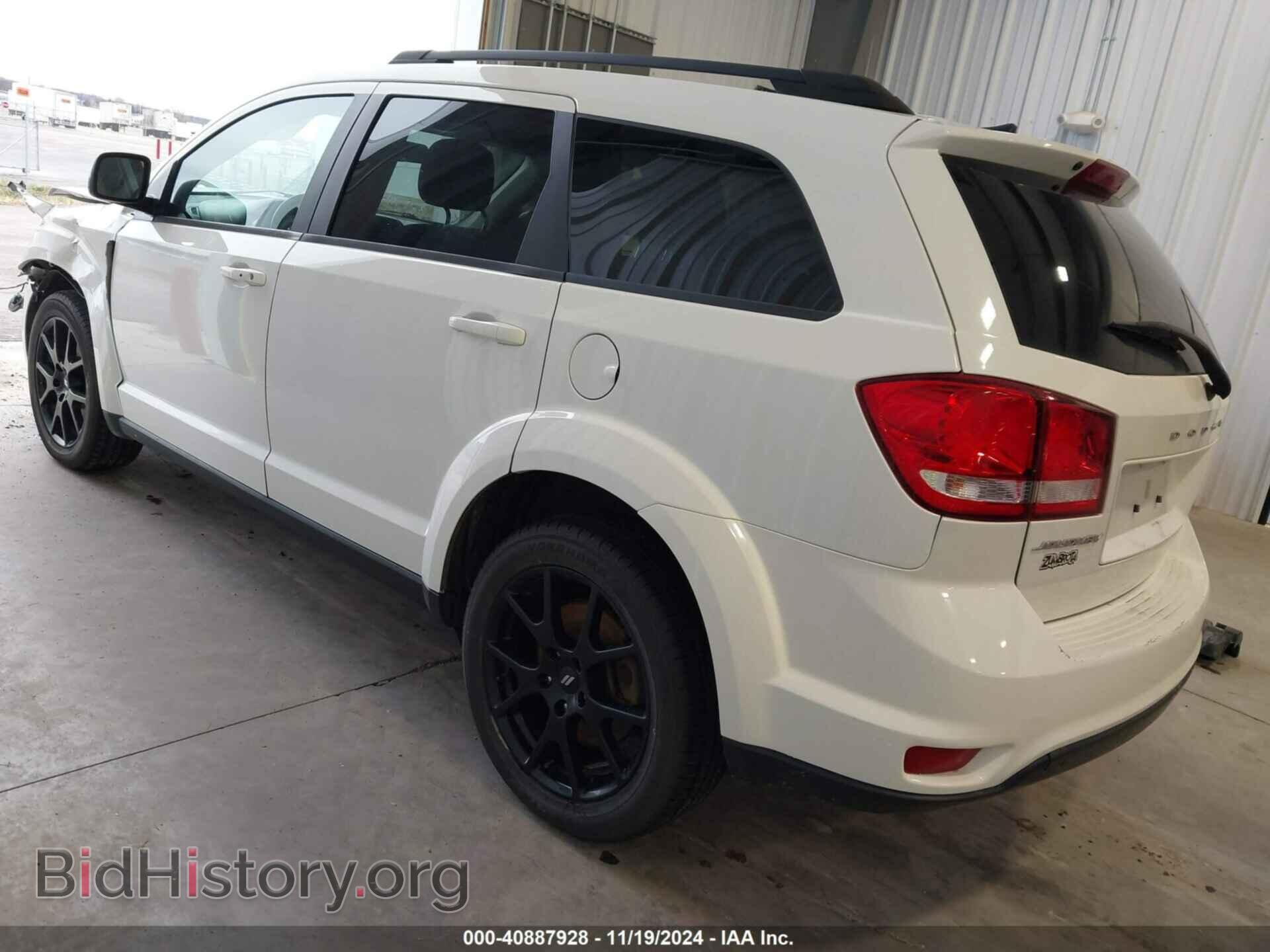 2019 DODGE JOURNEY - VIN: 3C4PDCBB9KT798328 - Фото 3