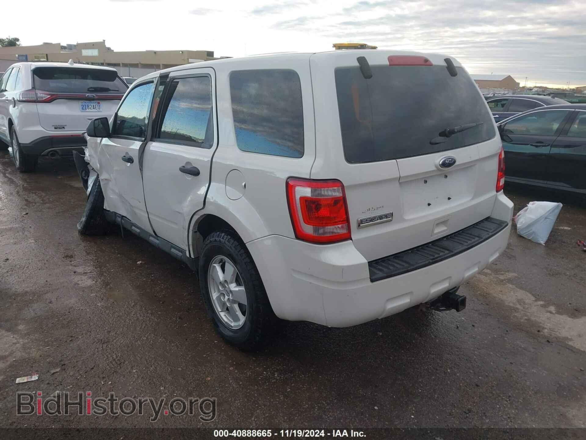 2012 FORD ESCAPE - VIN: 1FMCU0C76CKA78572 - Фото 3