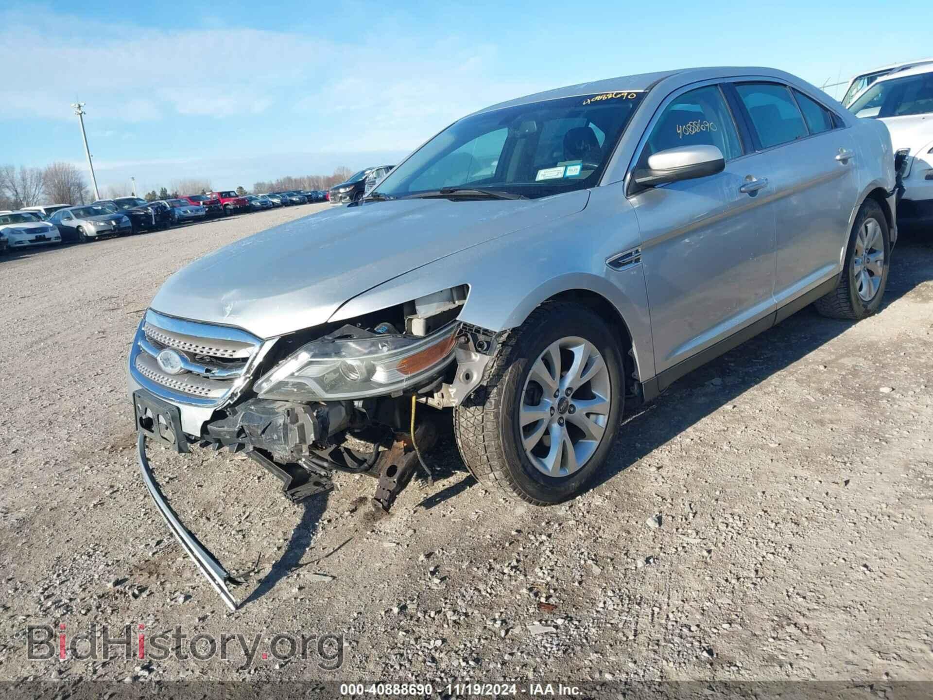 2011 FORD TAURUS - VIN: 1FAHP2EW0BG110327 - Фото 2