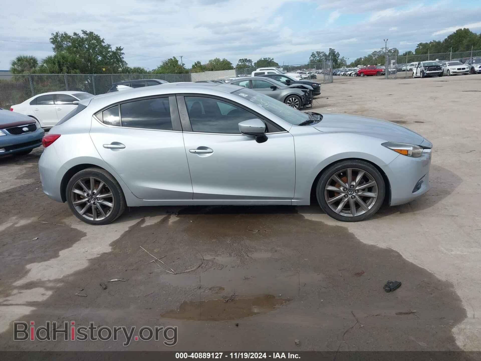 2018 MAZDA MAZDA3 - VIN: 3MZBN1M35JM220721 - Фото 13