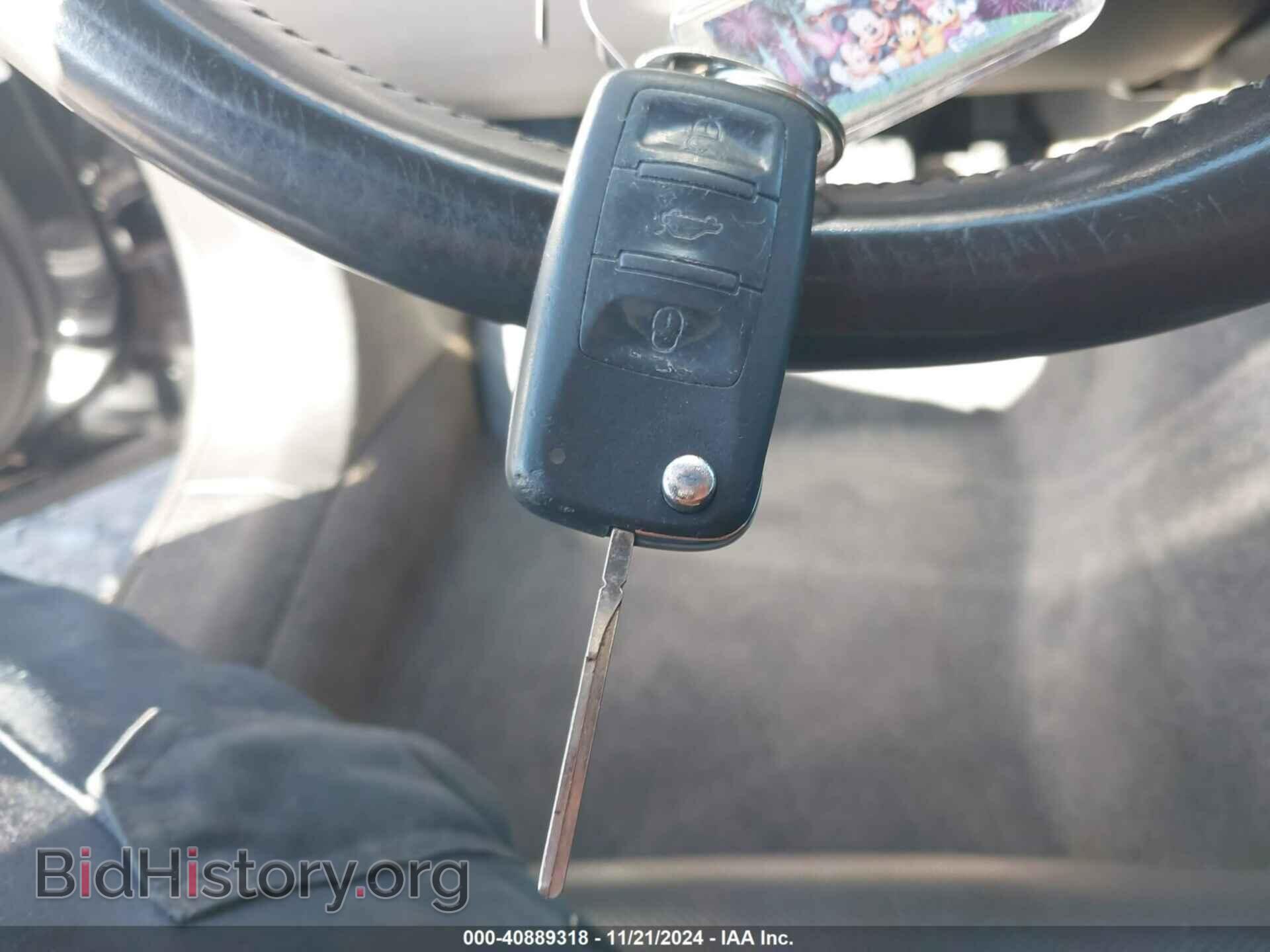 2010 AUDI A8 L - VIN: WAURVAFA7AN009360 - Фото 11