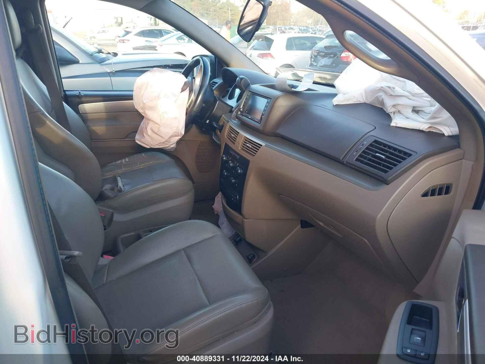 2011 VOLKSWAGEN ROUTAN - VIN: 2V4RW3DG8BR691663 - Фото 5