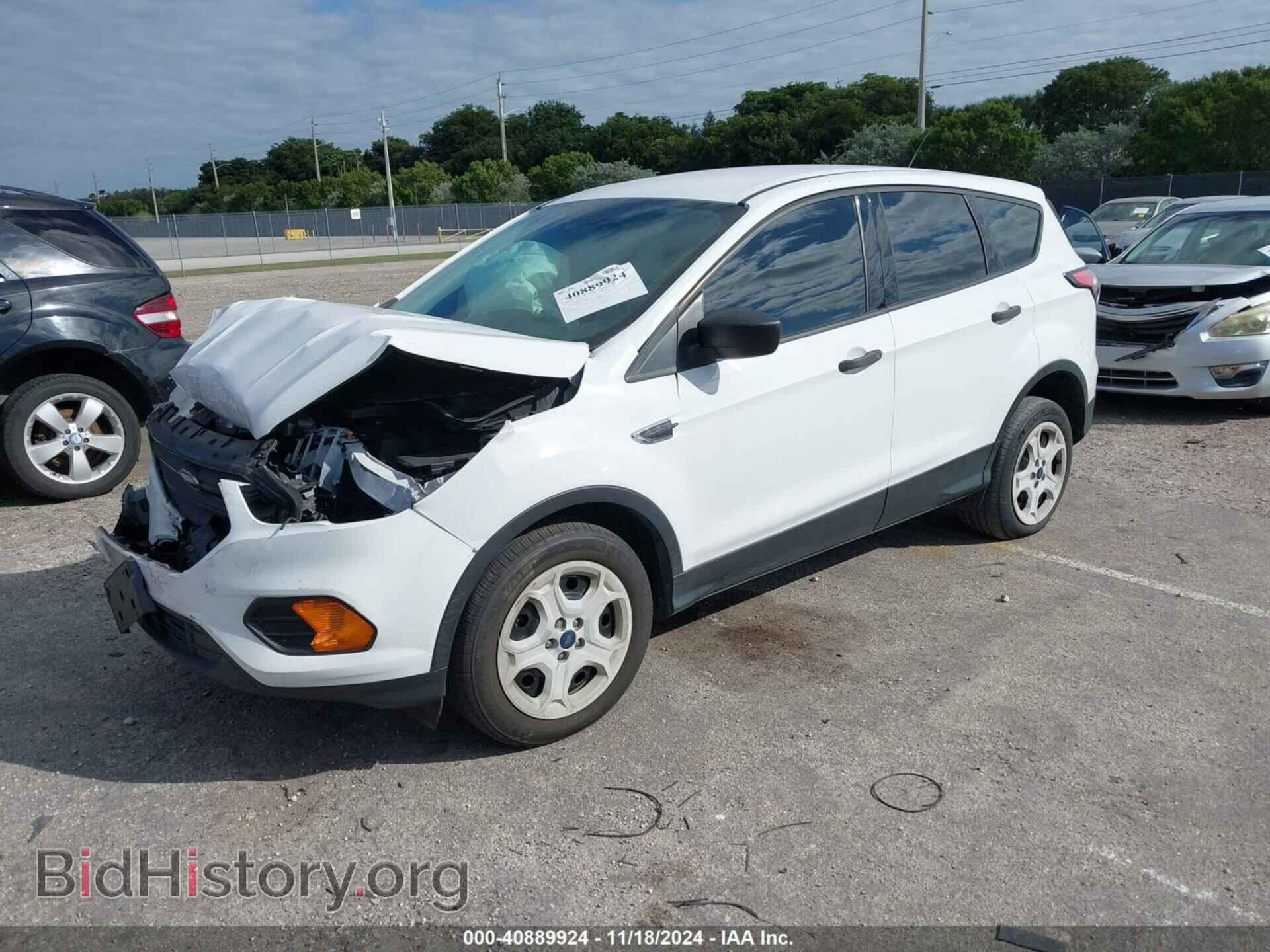 2017 FORD ESCAPE - VIN: 1FMCU0F79HUC51573 - Фото 2