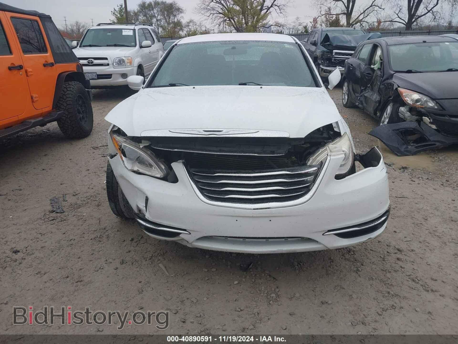 2013 CHRYSLER 200 - VIN: 1C3CCBAB9DN698184 - Фото 6