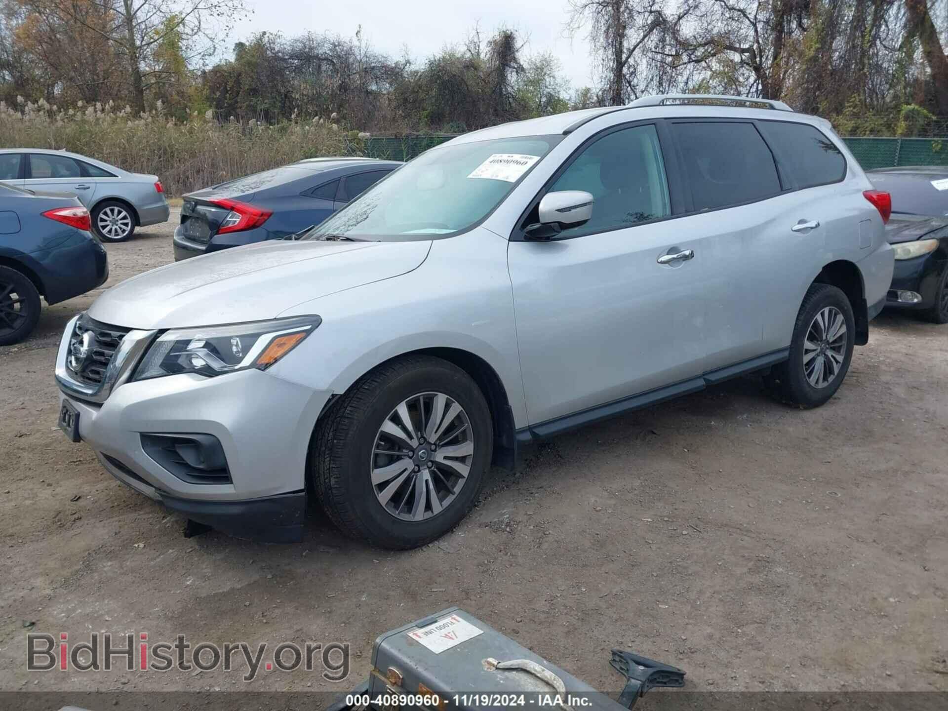 2017 NISSAN PATHFINDER - VIN: 5N1DR2MM1HC693988 - Фото 2