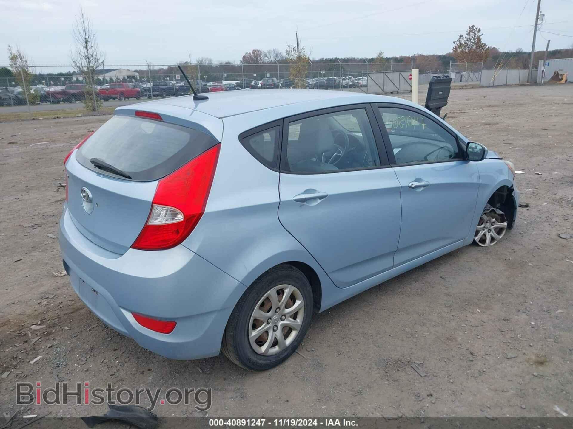 2013 HYUNDAI ACCENT - VIN: KMHCT5AE1DU060150 - Фото 4