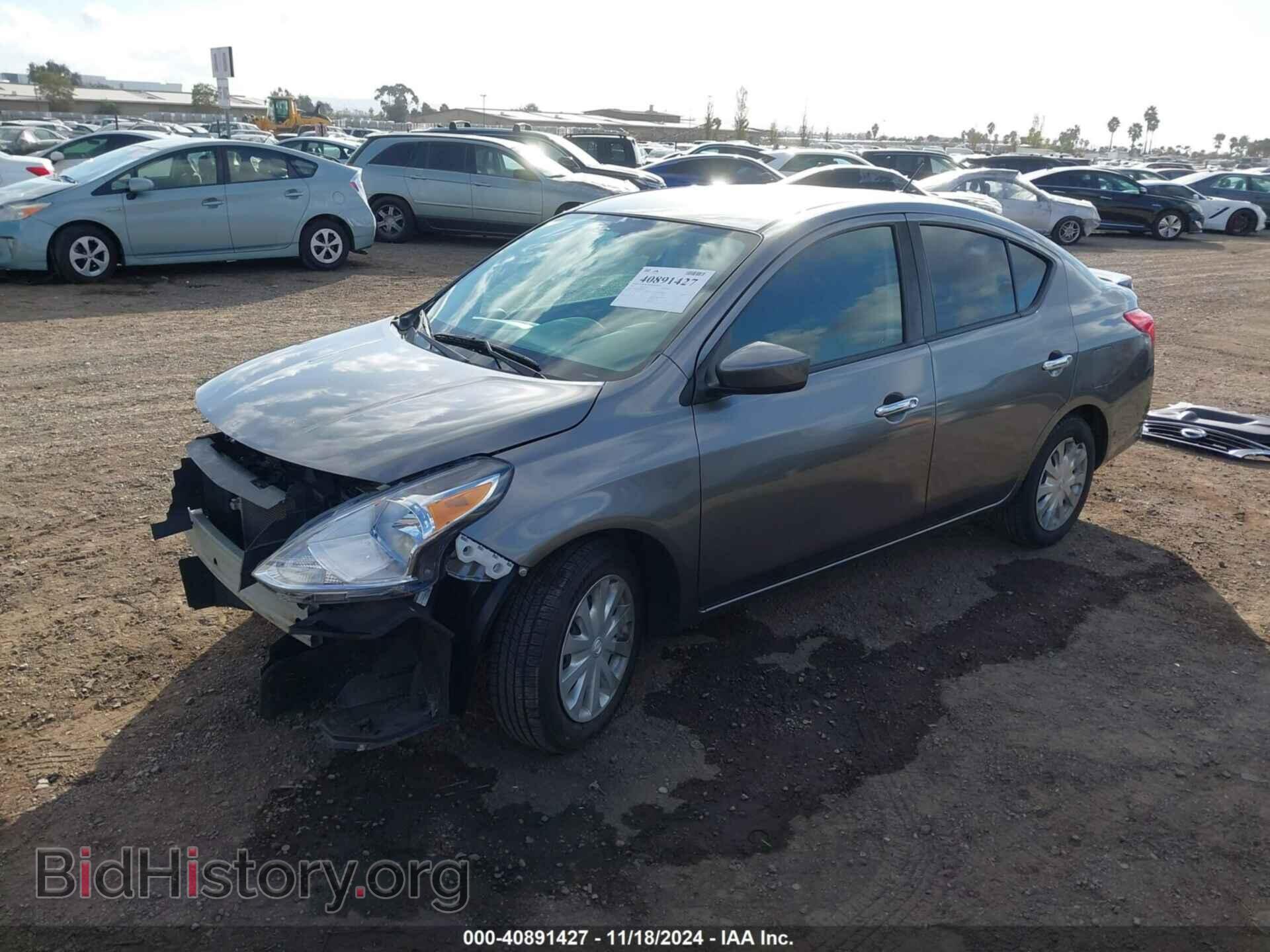 2017 NISSAN VERSA - VIN: 3N1CN7AP0HL839411 - Фото 2