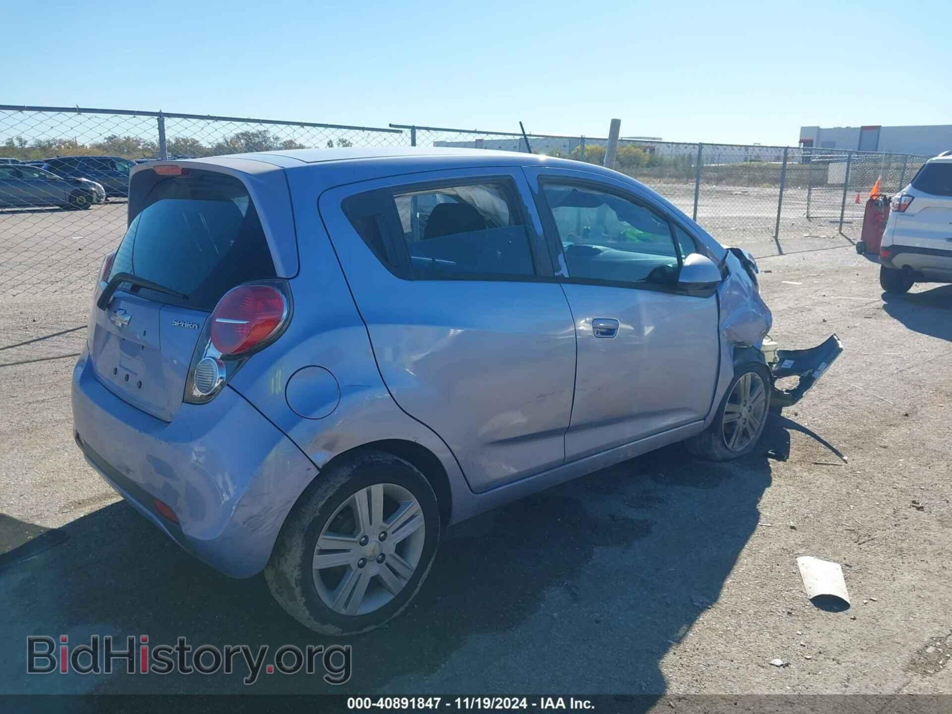 2014 CHEVROLET SPARK - VIN: KL8CB6S91EC564051 - Фото 4