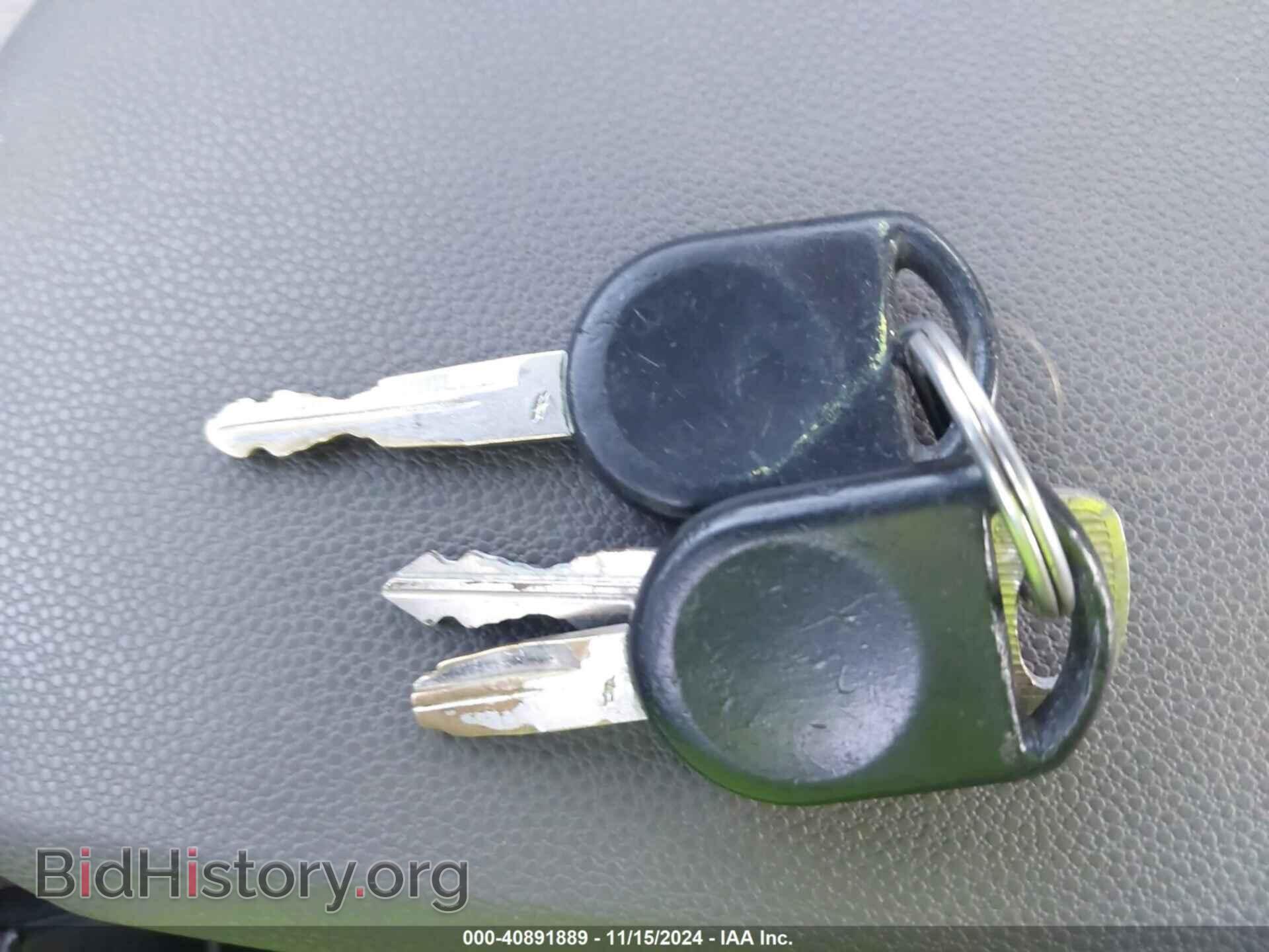 2008 FORD FOCUS - VIN: 1FAHP34N98W194838 - Фото 11