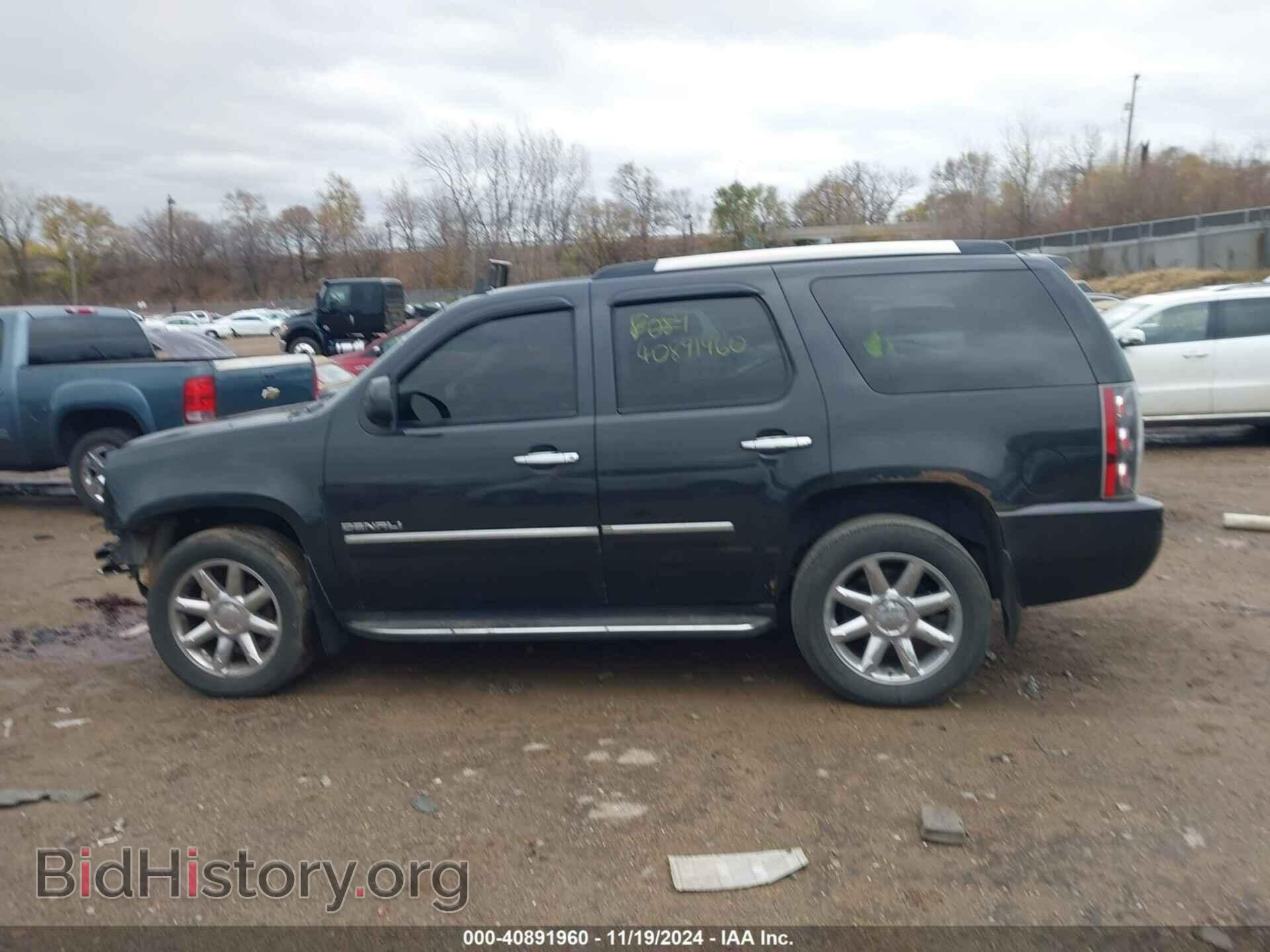 2011 GMC YUKON - VIN: 1GKS2EEF4BR138026 - Фото 14