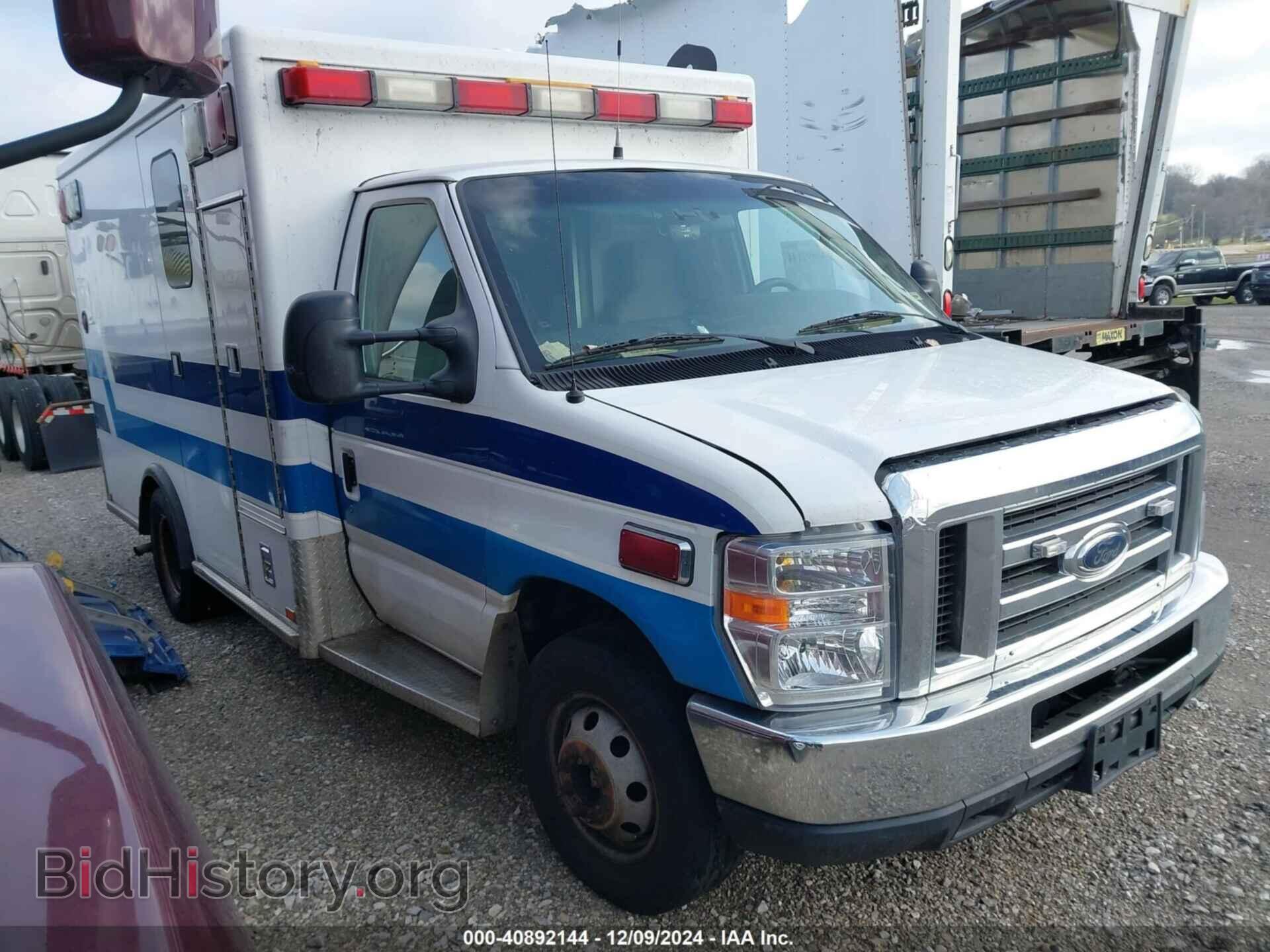 Photo 1FDWE3FS2BDA01955 - FORD E-350 CUTAWAY 2011