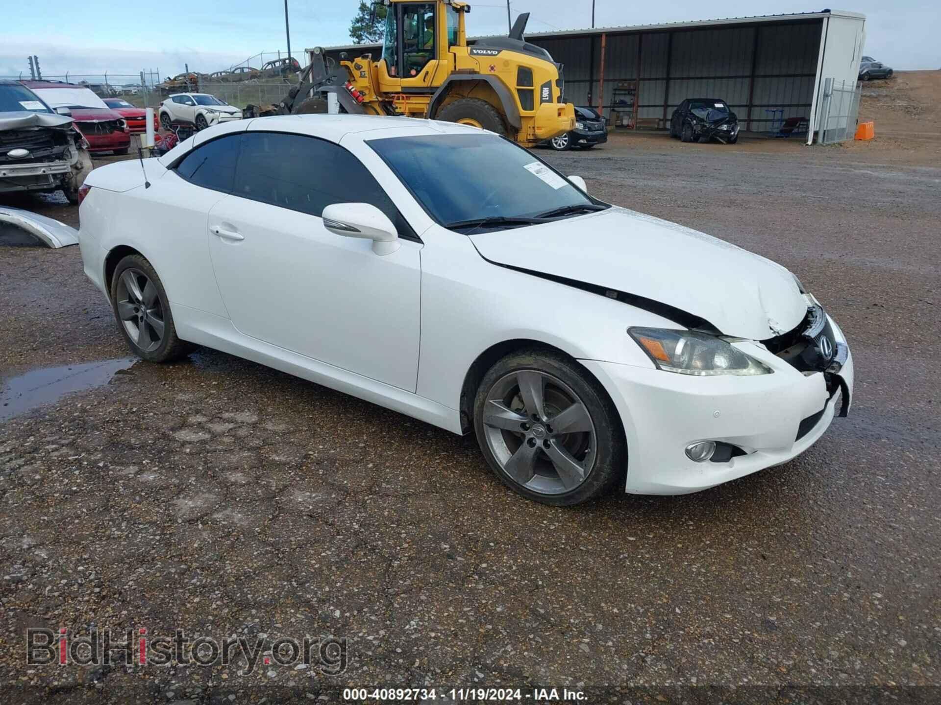 Photo JTHFF2C21B2520182 - LEXUS IS 250C 2011
