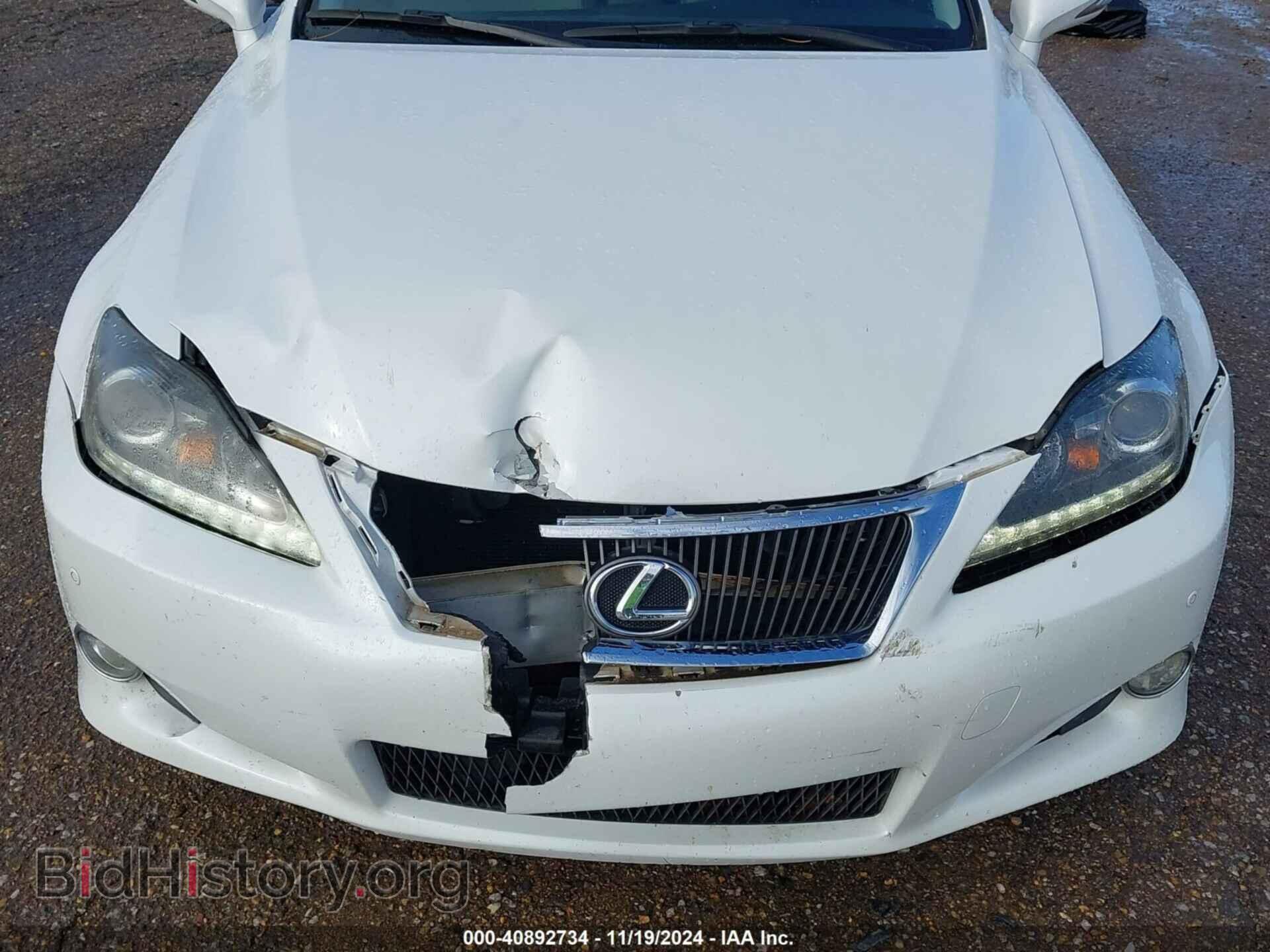 2011 LEXUS IS 250C - VIN: JTHFF2C21B2520182 - Фото 6