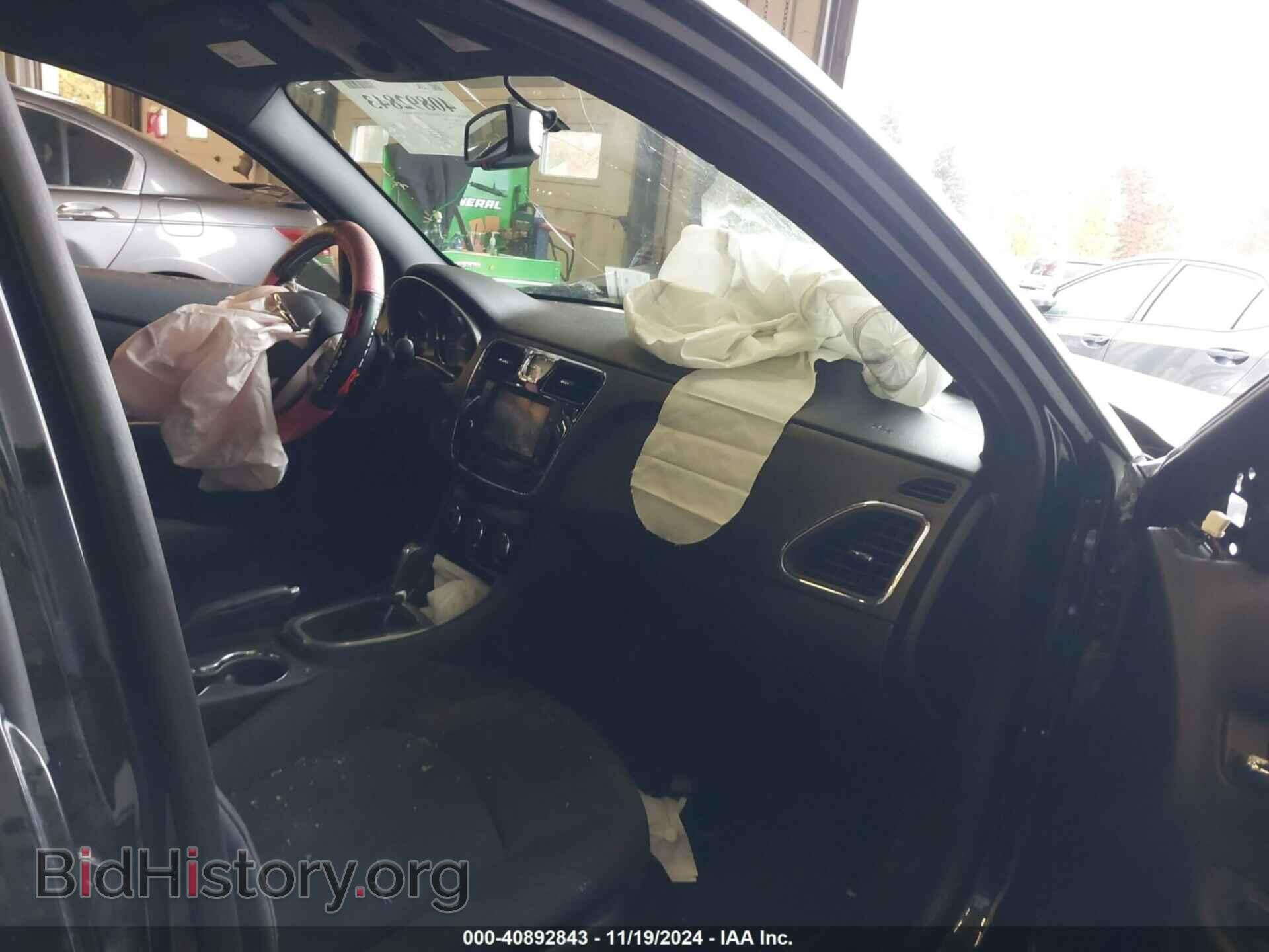 2013 CHRYSLER 200 - VIN: 1C3CCBBB2DN743769 - Photo 5