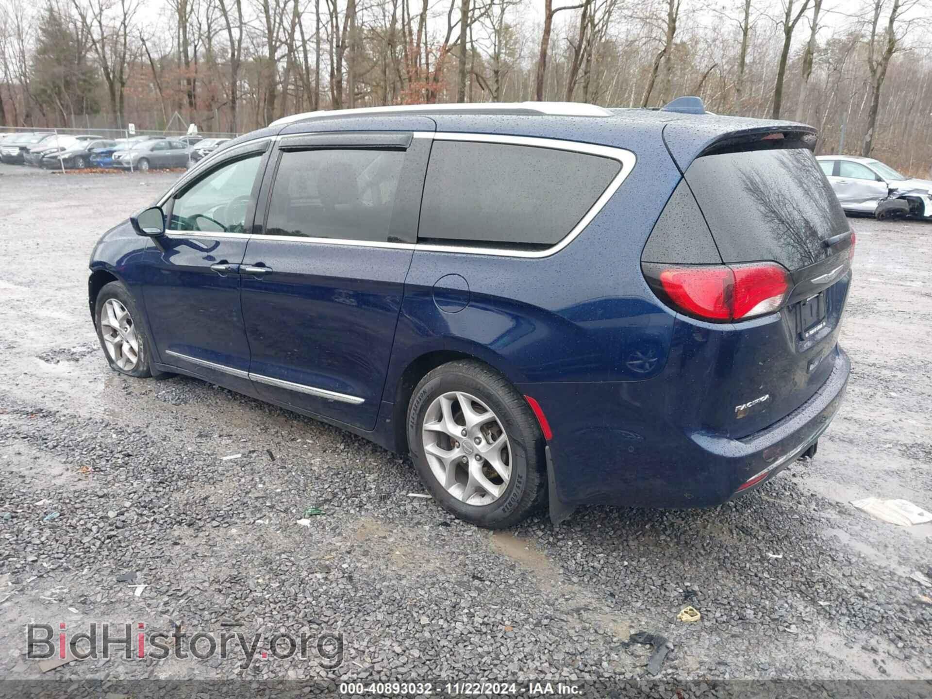 2017 CHRYSLER PACIFICA - VIN: 2C4RC1EG7HR614152 - Фото 3