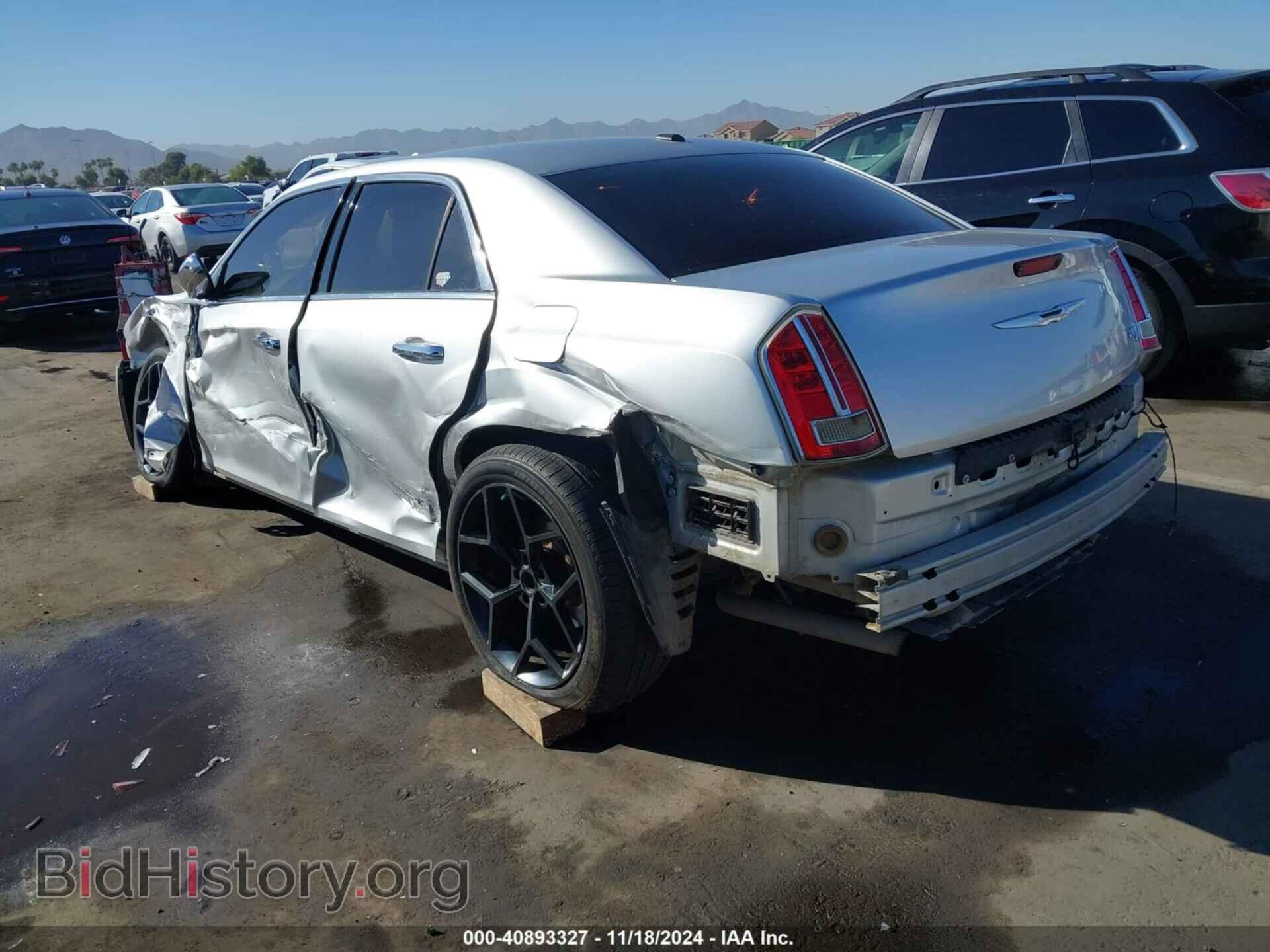 2012 CHRYSLER 300C - VIN: 2C3CCAET4CH242582 - Photo 3