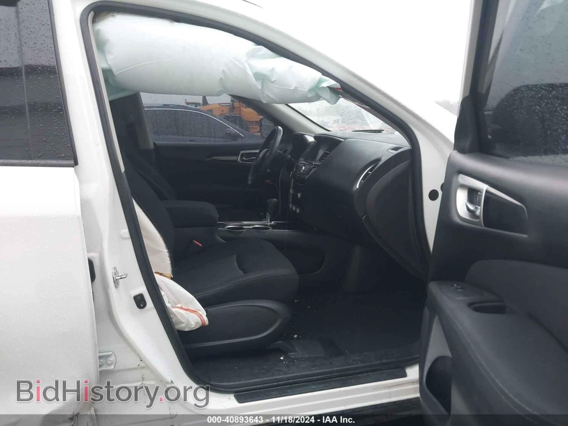 2017 NISSAN PATHFINDER - VIN: 5N1DR2MN2HC677792 - Фото 5