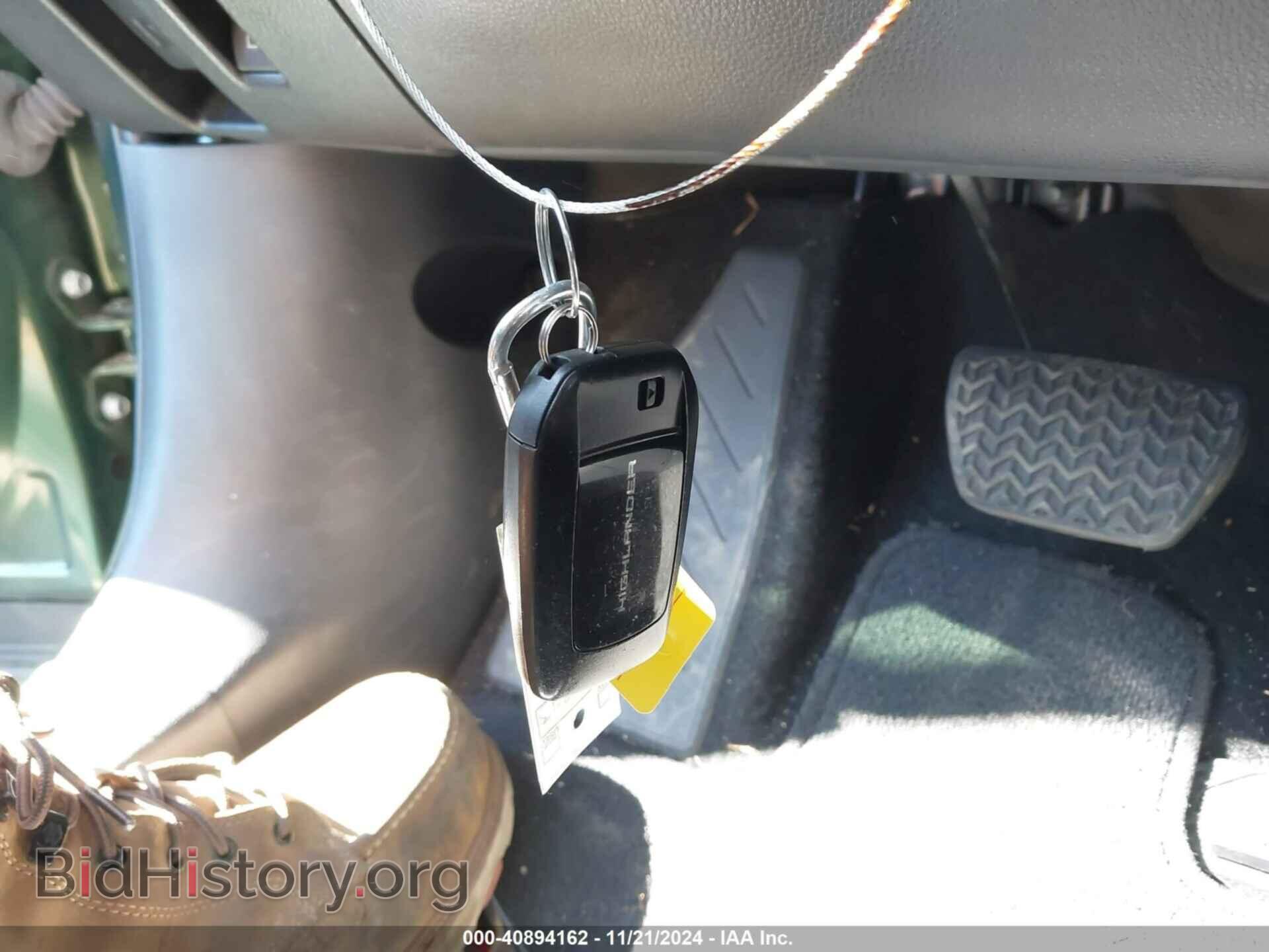 2024 TOYOTA HIGHLANDER - VIN: 5TDKDRAH2RS528607 - Фото 11